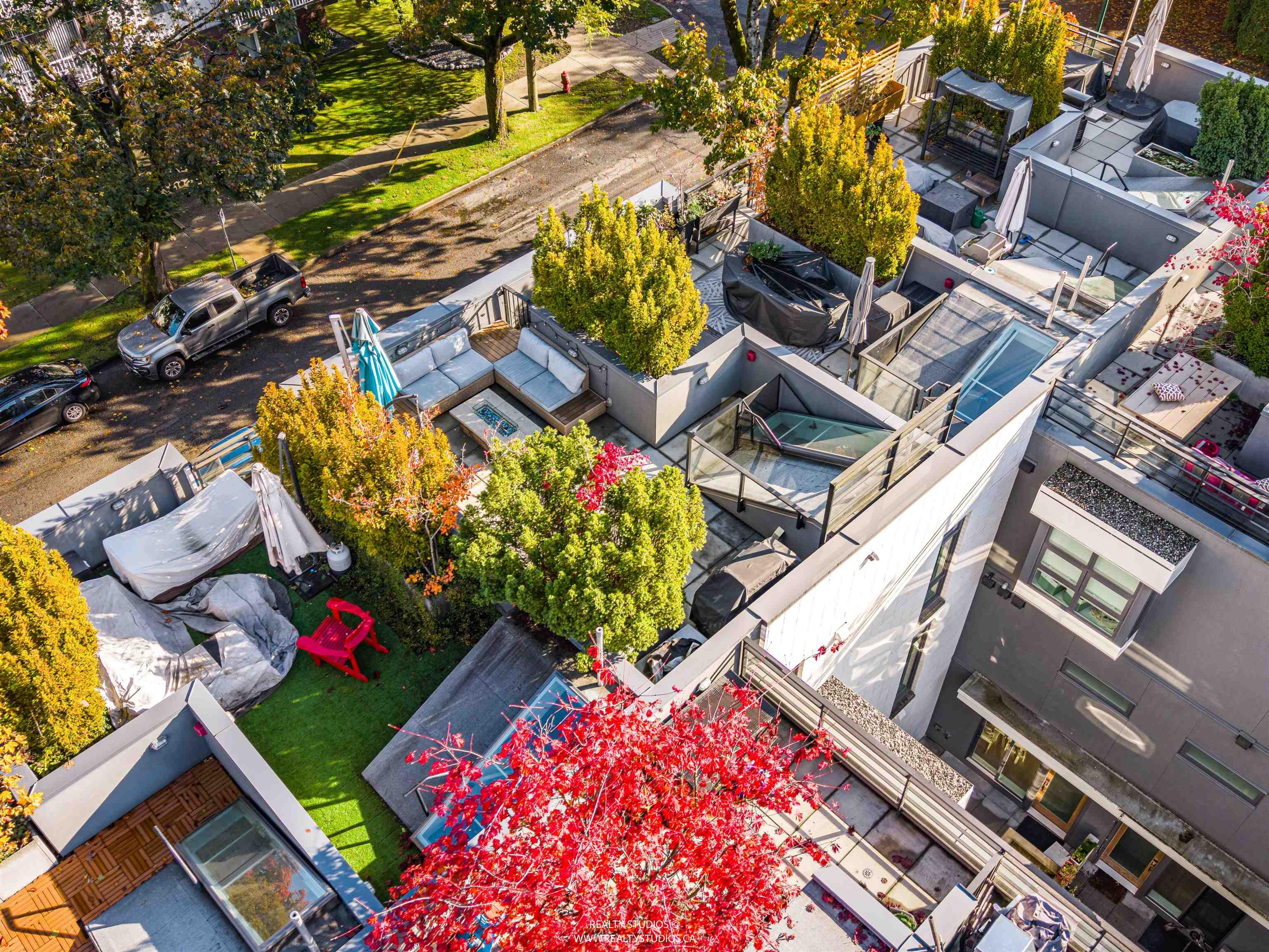 3161 Quebec Street, Vancouver - Exteriors - Full Complex View, Drone/Aerial View - Photo 1