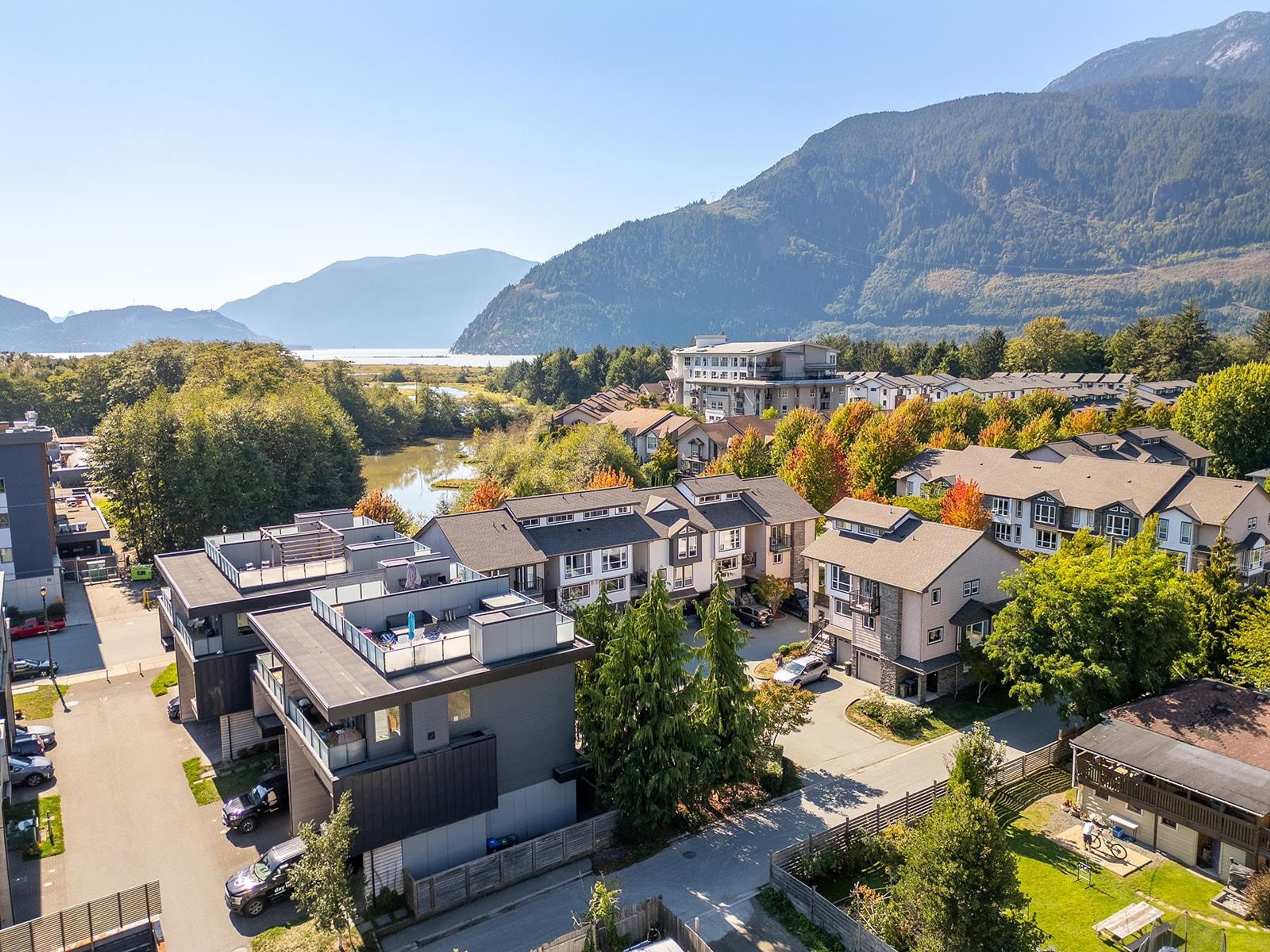 1261 Main Street, Squamish - Exteriors - Full Complex View, Drone/Aerial View - Photo 2