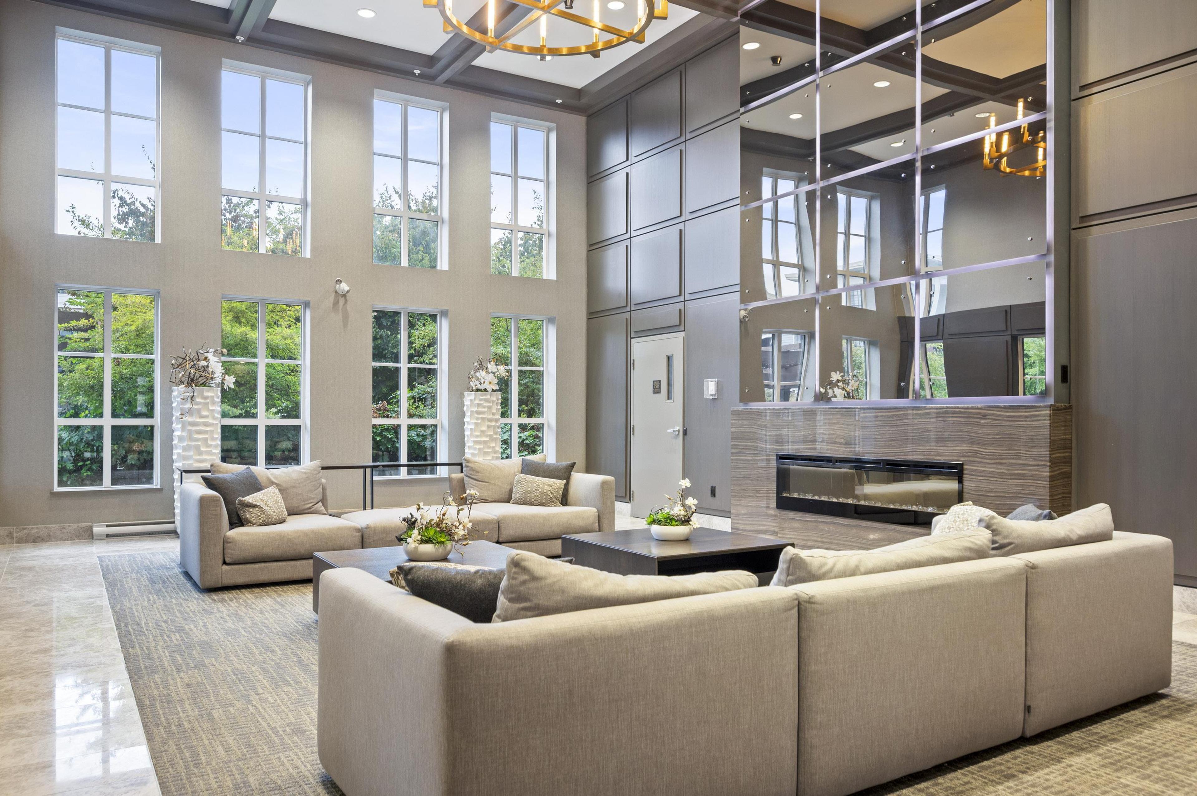 #212 15137 33 AVENUE - Image 3