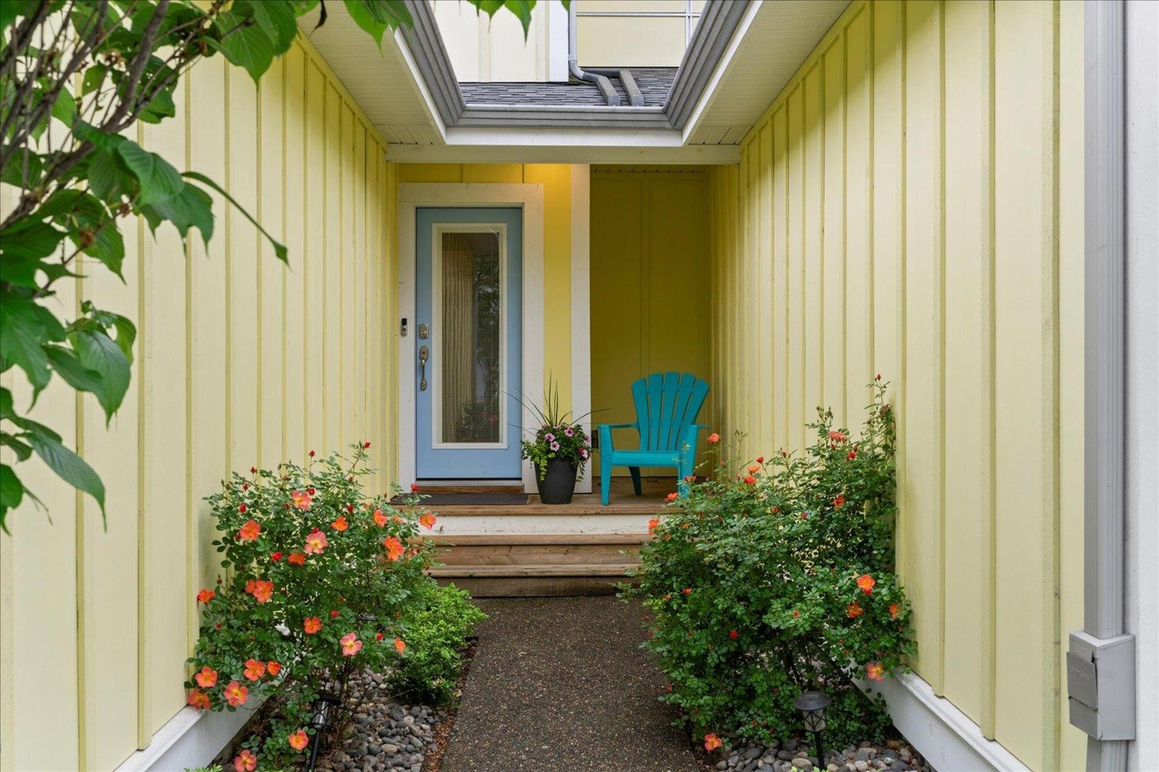 44849 Anglers Boulevard, Chilliwack - Exteriors - Photo 2