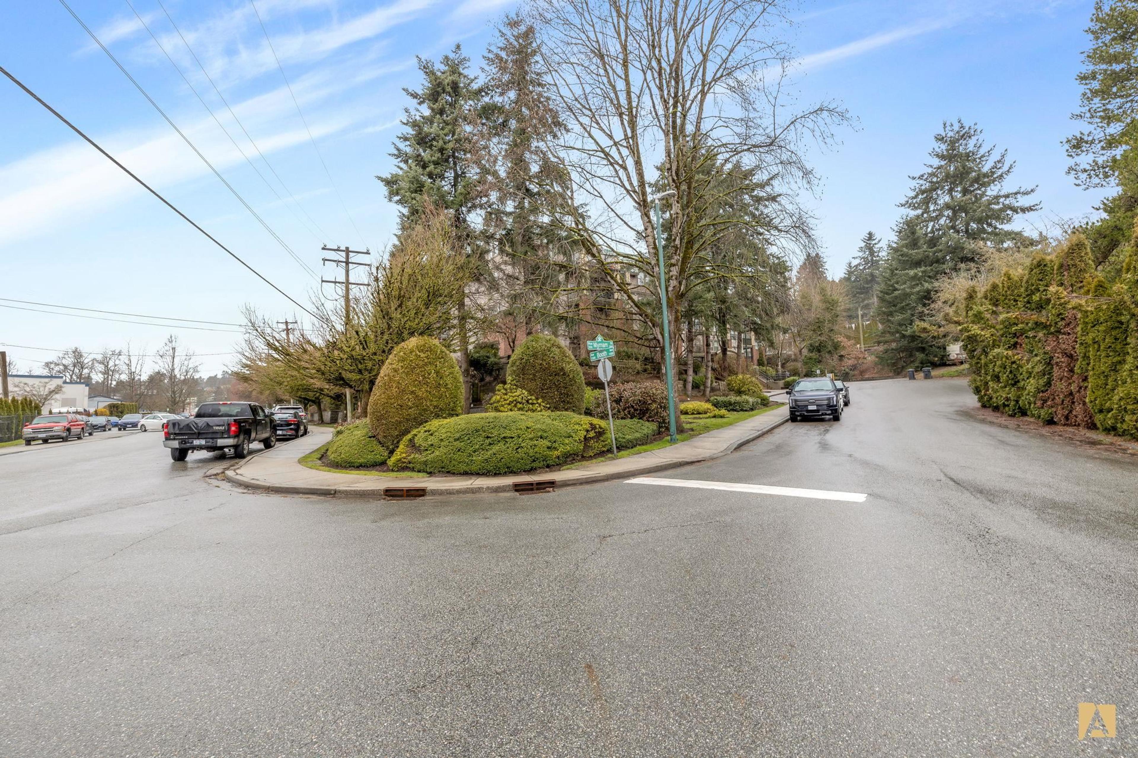#415 1591 BOOTH AVENUE - Main Image