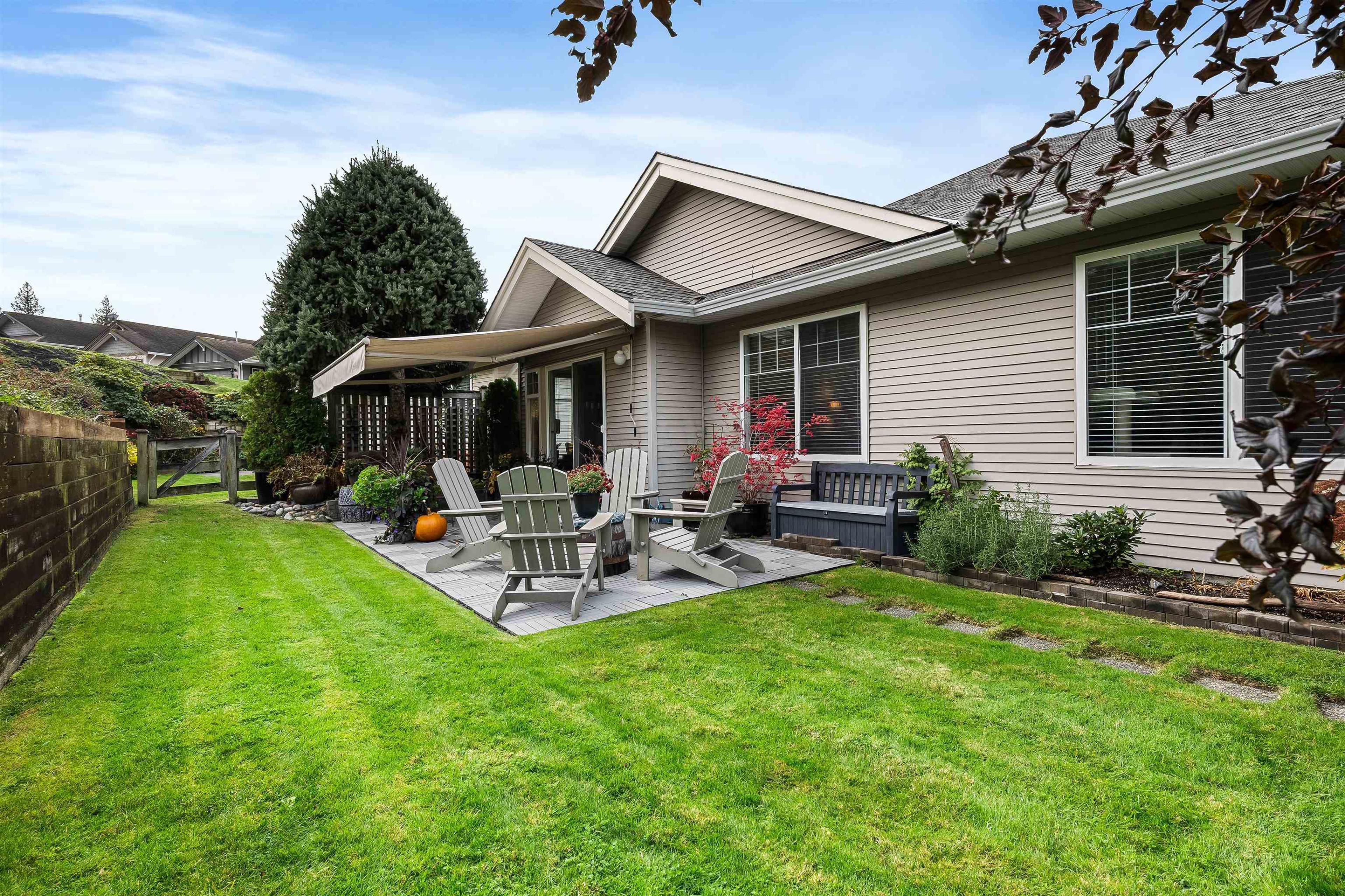 5700 Jinkerson Road, Chilliwack - Exteriors - Photo 3