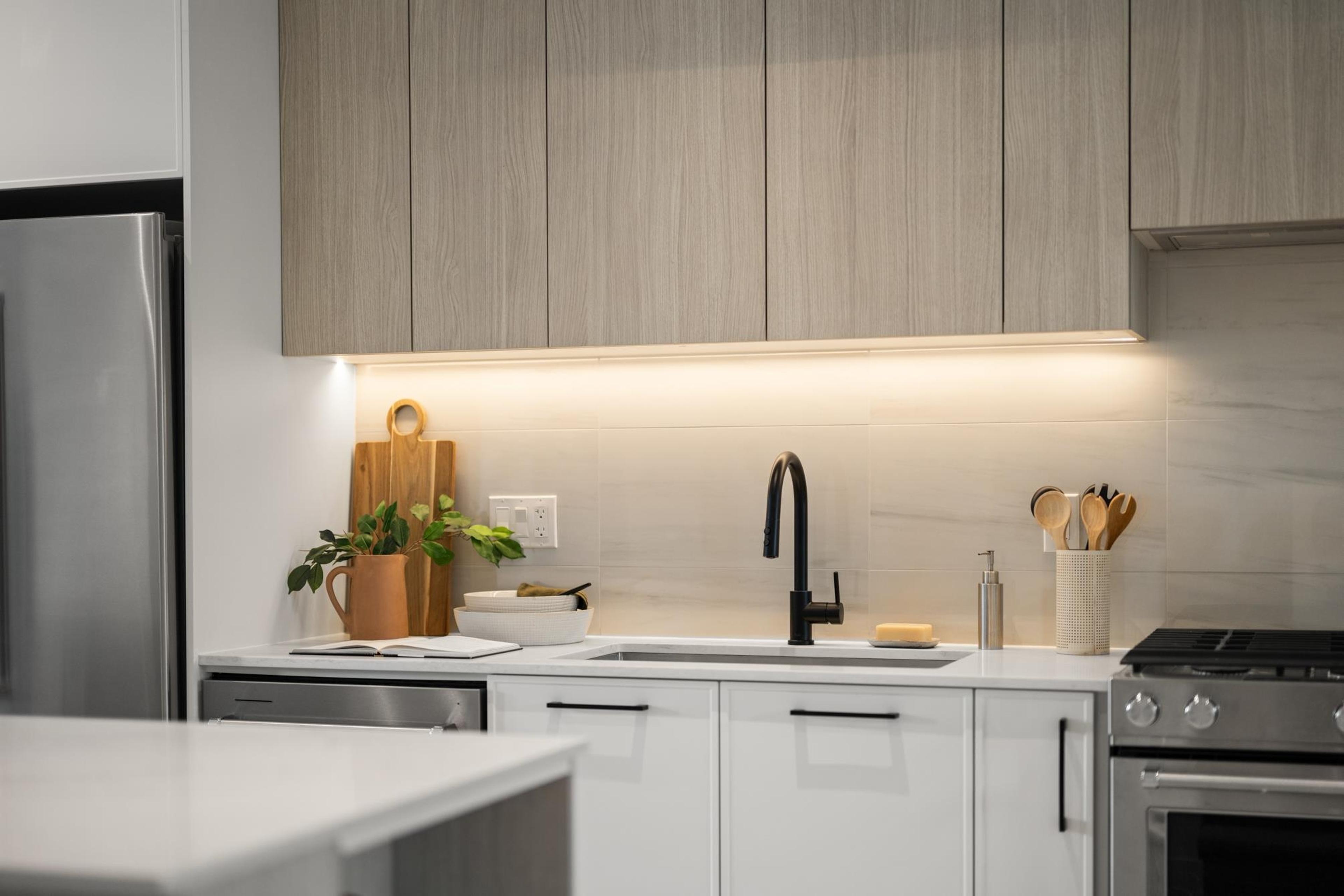 #110 3421 QUEENSTON AVENUE - Image 3