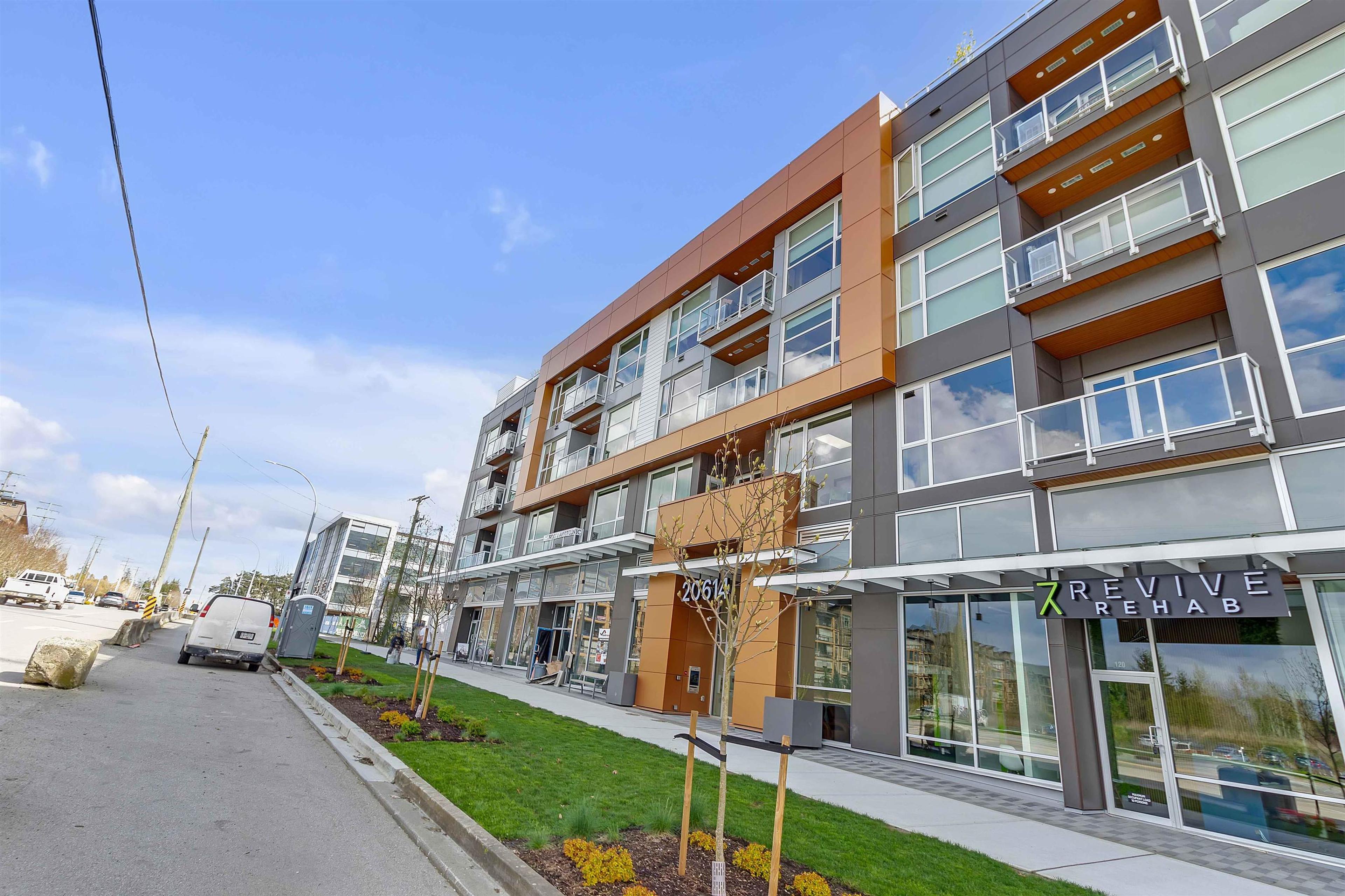 #306 20614 80 AVENUE - Image 2