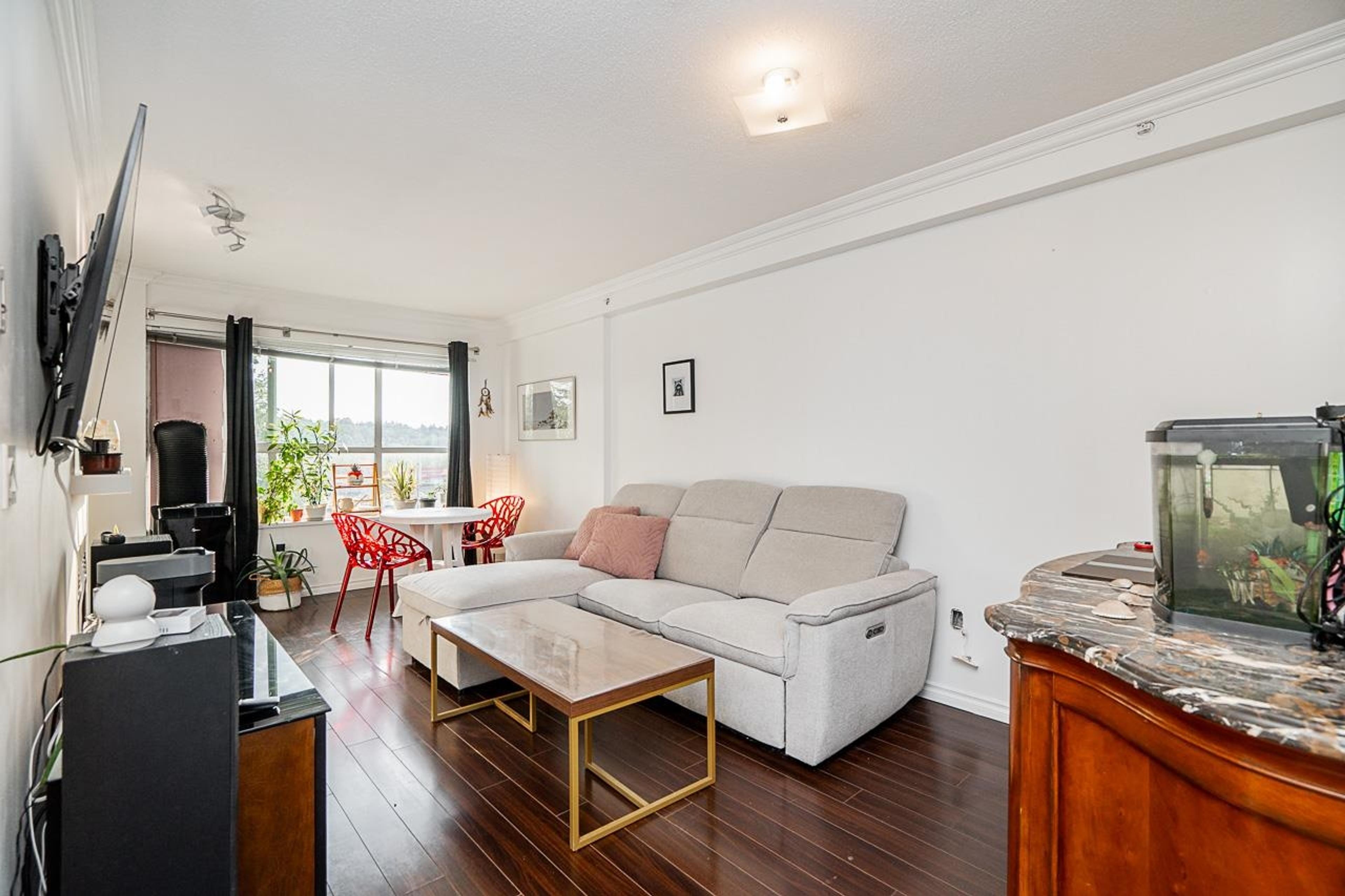 #328 528 ROCHESTER AVENUE - Image 2