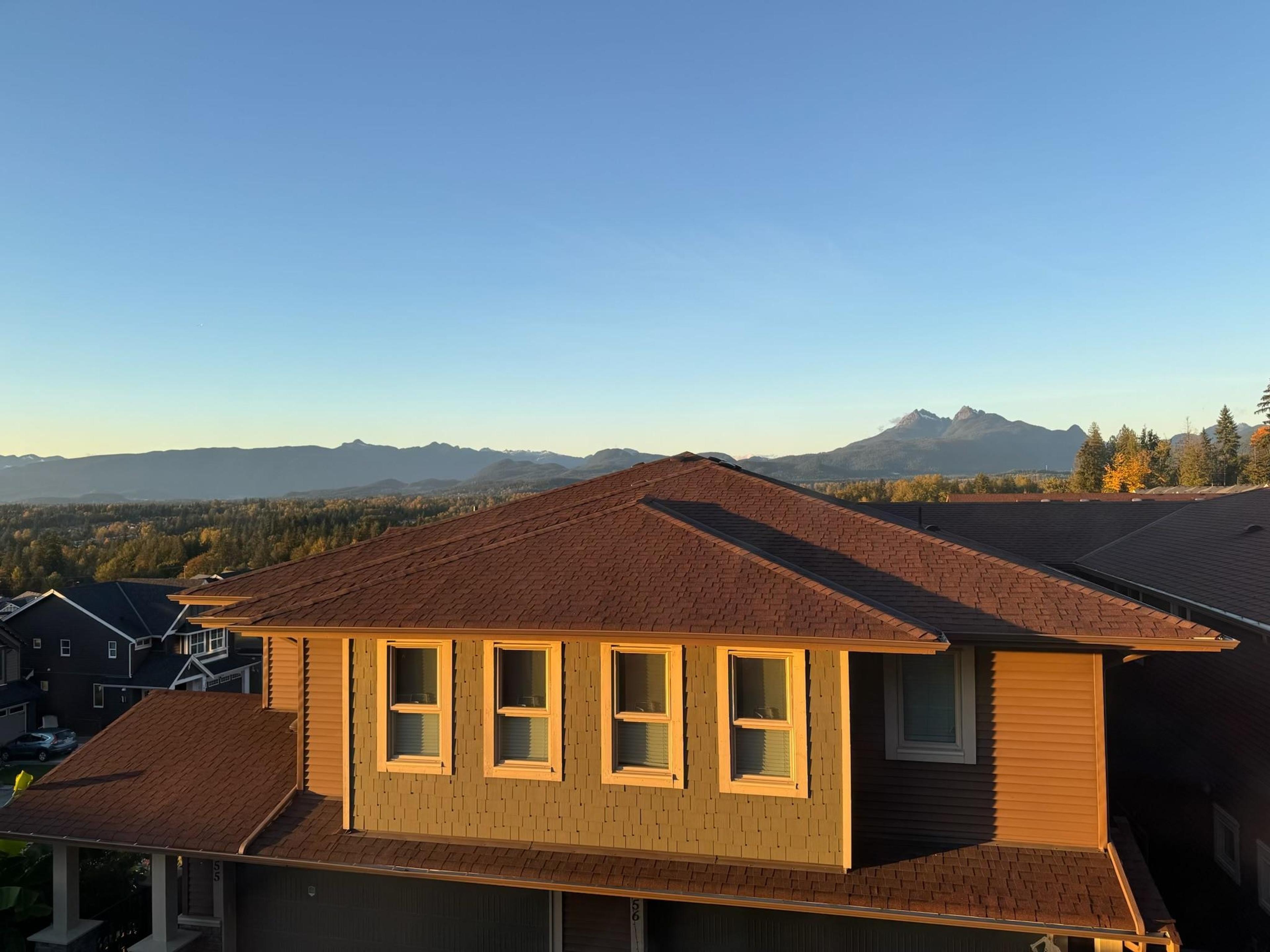 10480 248 Street, Maple Ridge - Exteriors - Photo 3