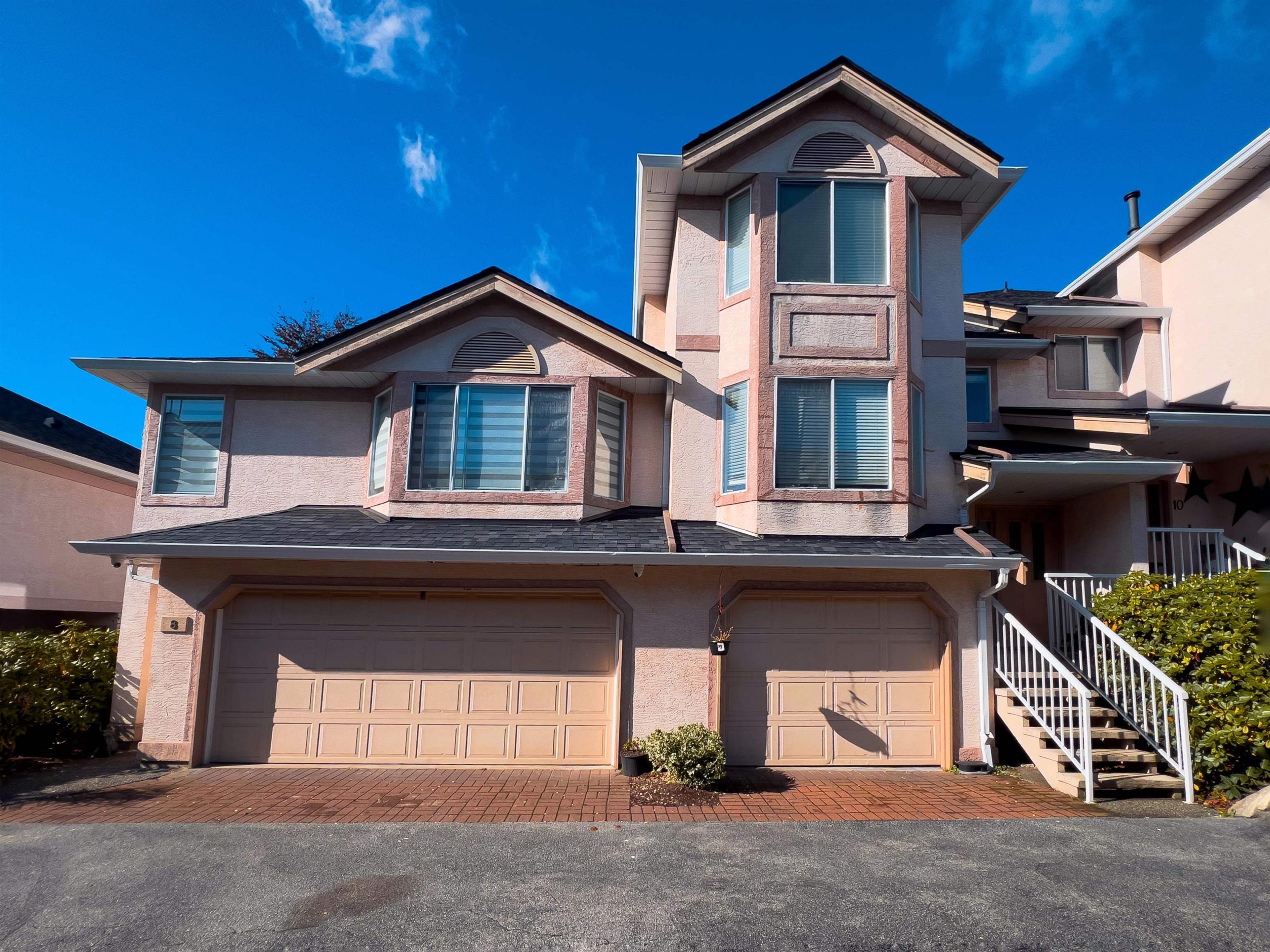 11952 64 Avenue, Delta - Exteriors - Photo 1