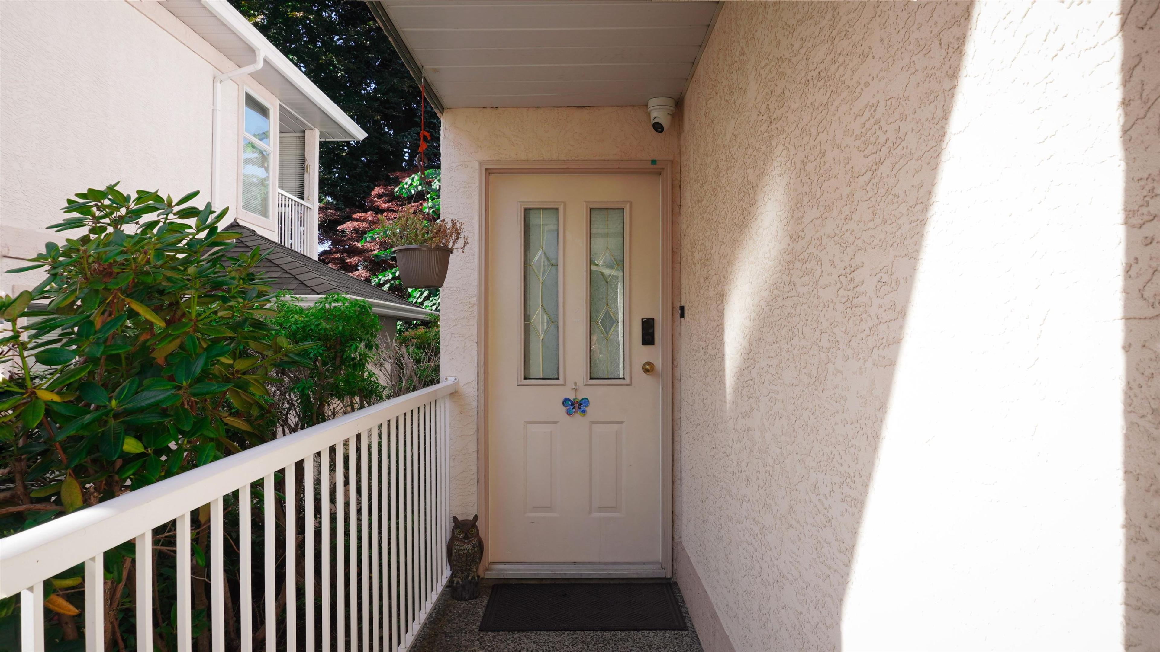 11952 64 Avenue, Delta - Exteriors - Photo 2