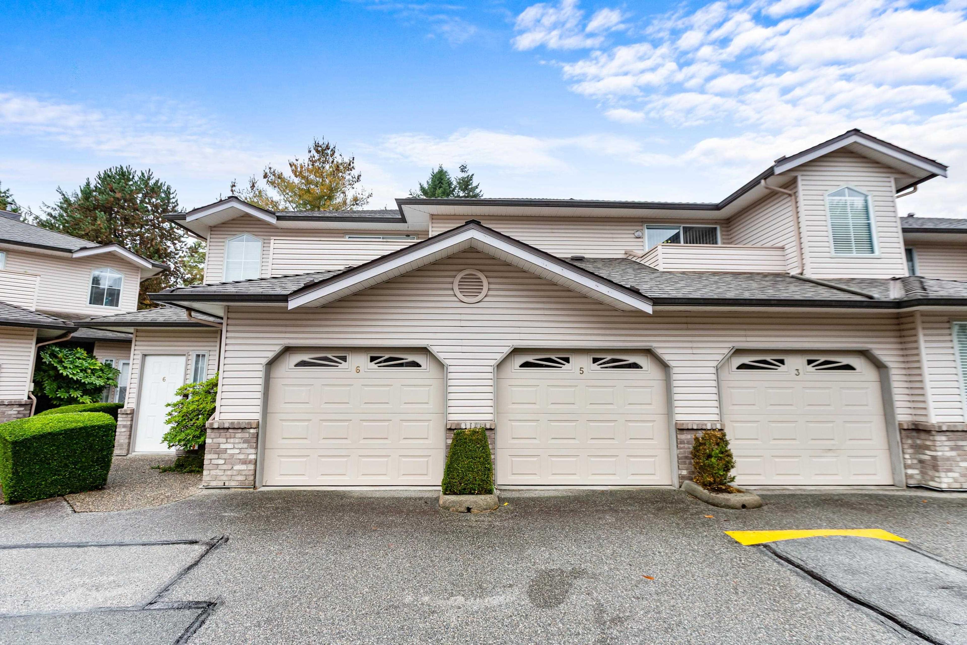 19060 Ford Road, Pitt Meadows - Exteriors - Full Complex View - Photo 4