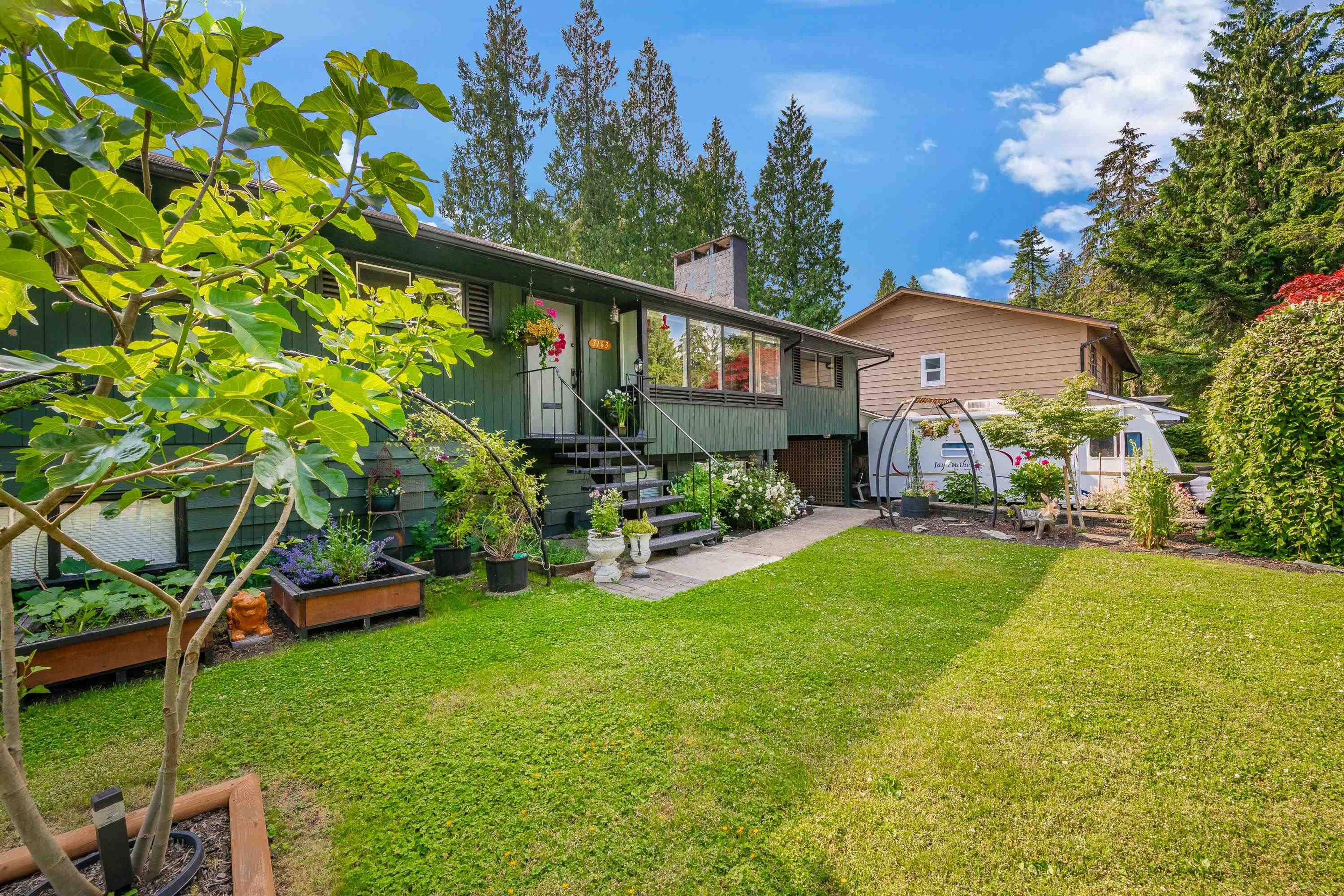 3163 TENNYSON CRESCENT - Image 2