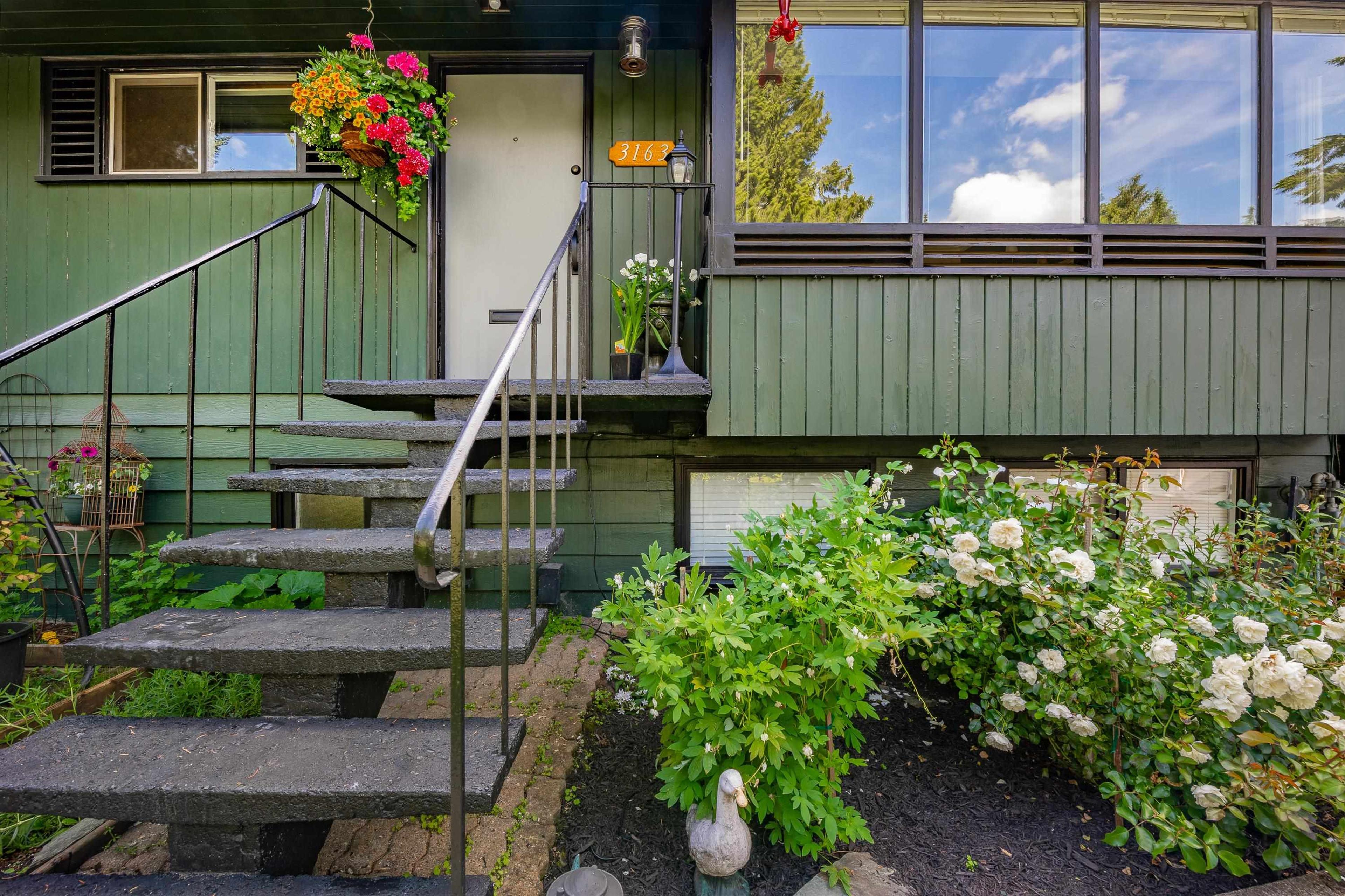 3163 TENNYSON CRESCENT - Image 3