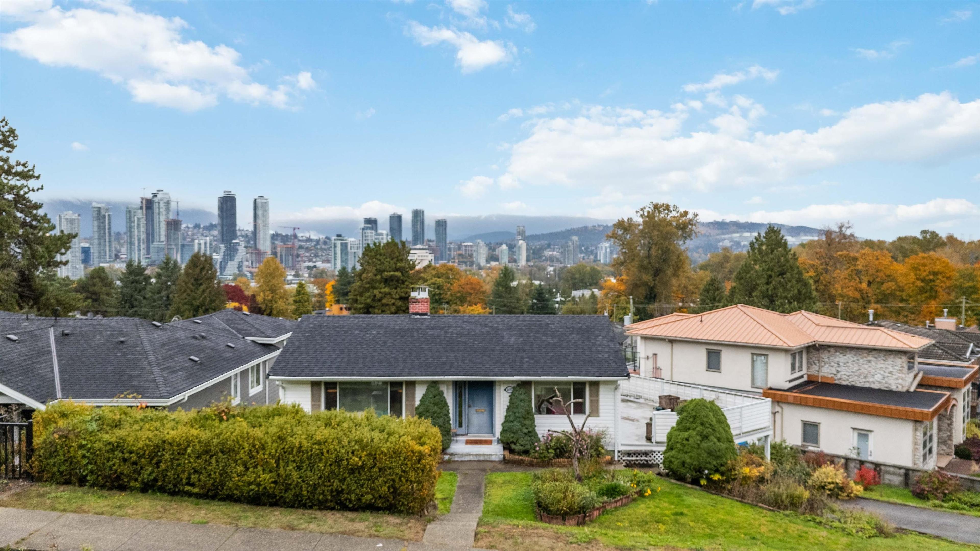 4096 Nithsdale Street, Burnaby - Exteriors - Photo 2