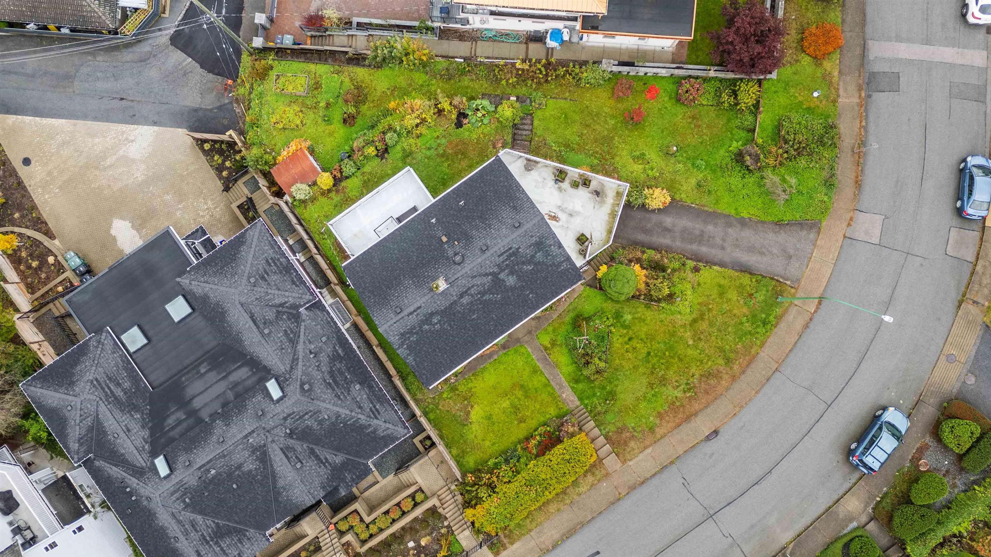 4096 Nithsdale Street, Burnaby - Exteriors - Drone/Aerial View - Photo 5