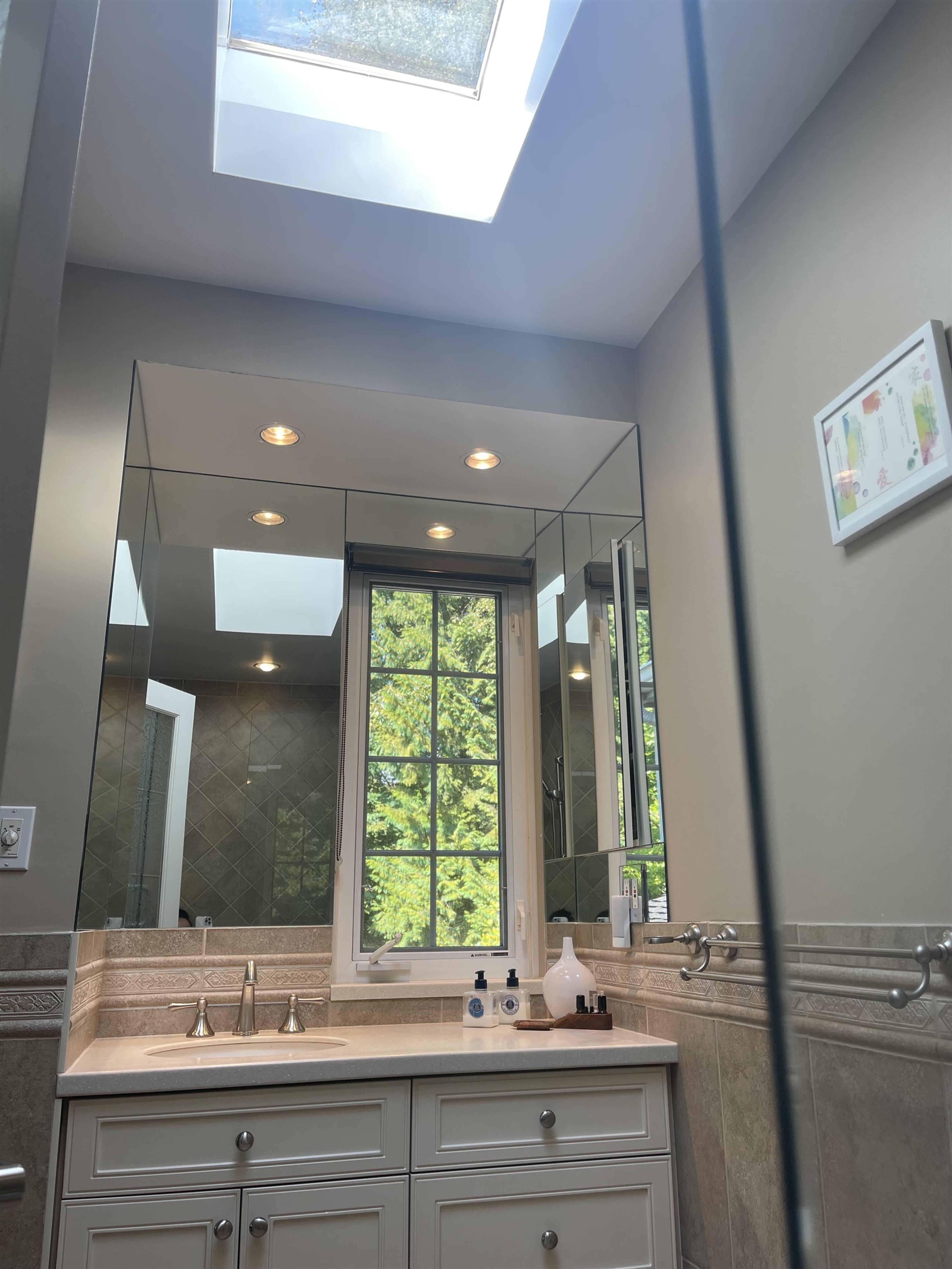 539 NEWCROFT PLACE - Image 3