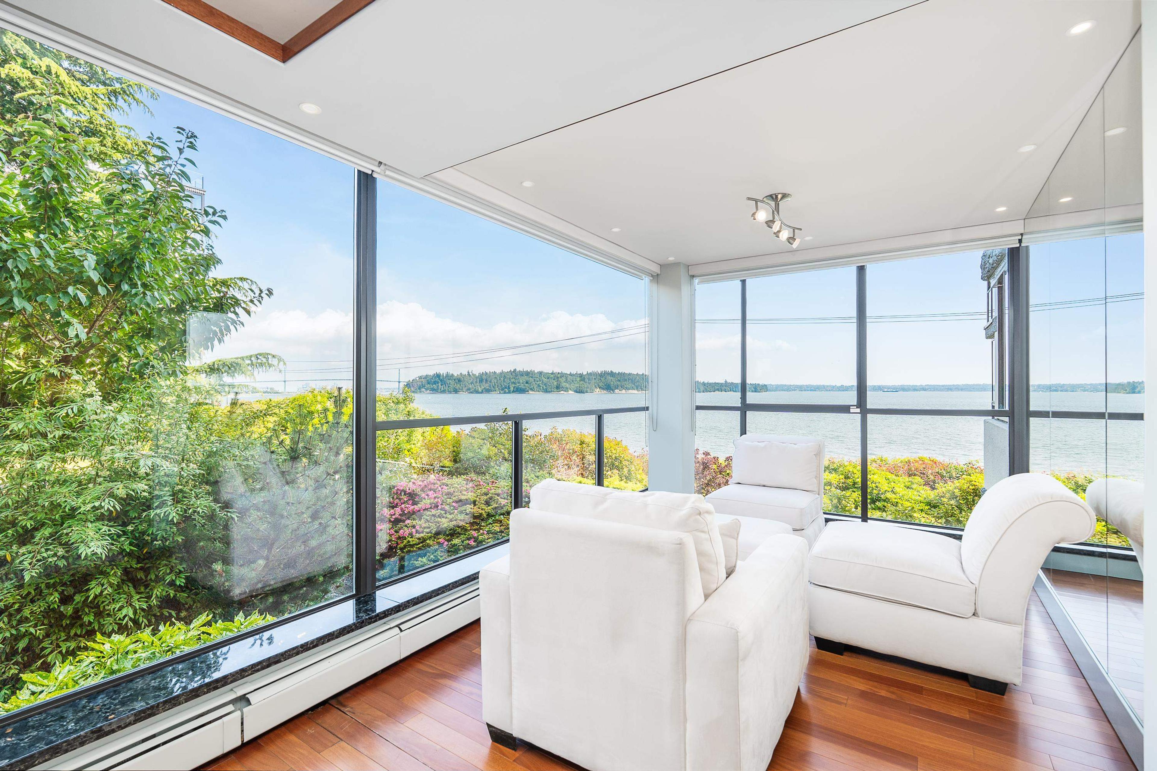 #103 2108 ARGYLE AVENUE - Image 2