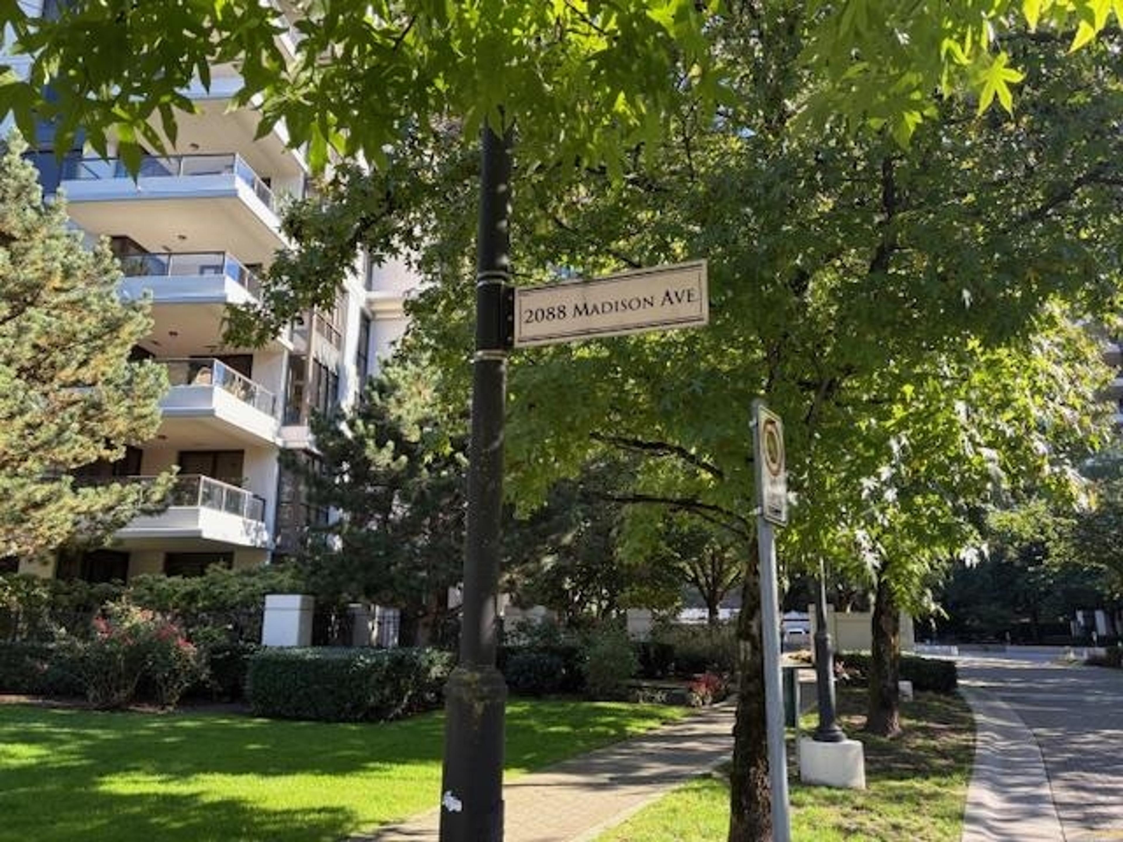 #707 2088 MADISON AVENUE - Image 3