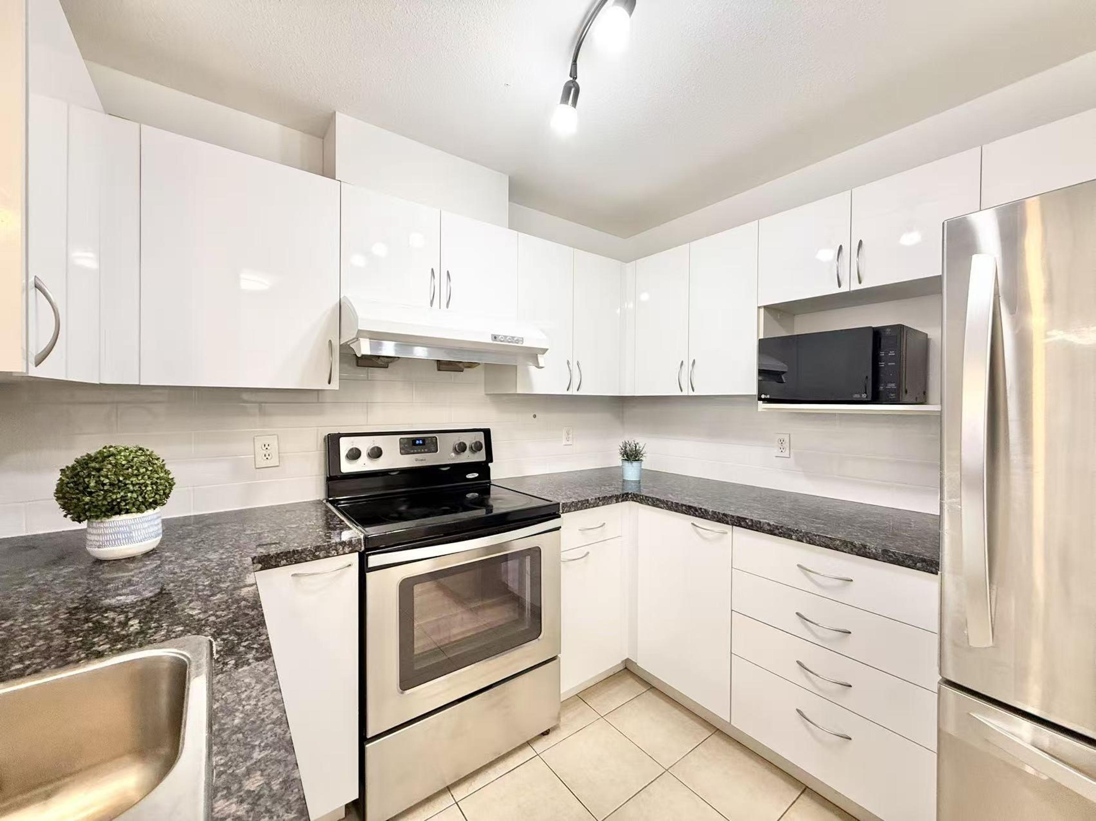 #302 8200 JONES ROAD - Image 3