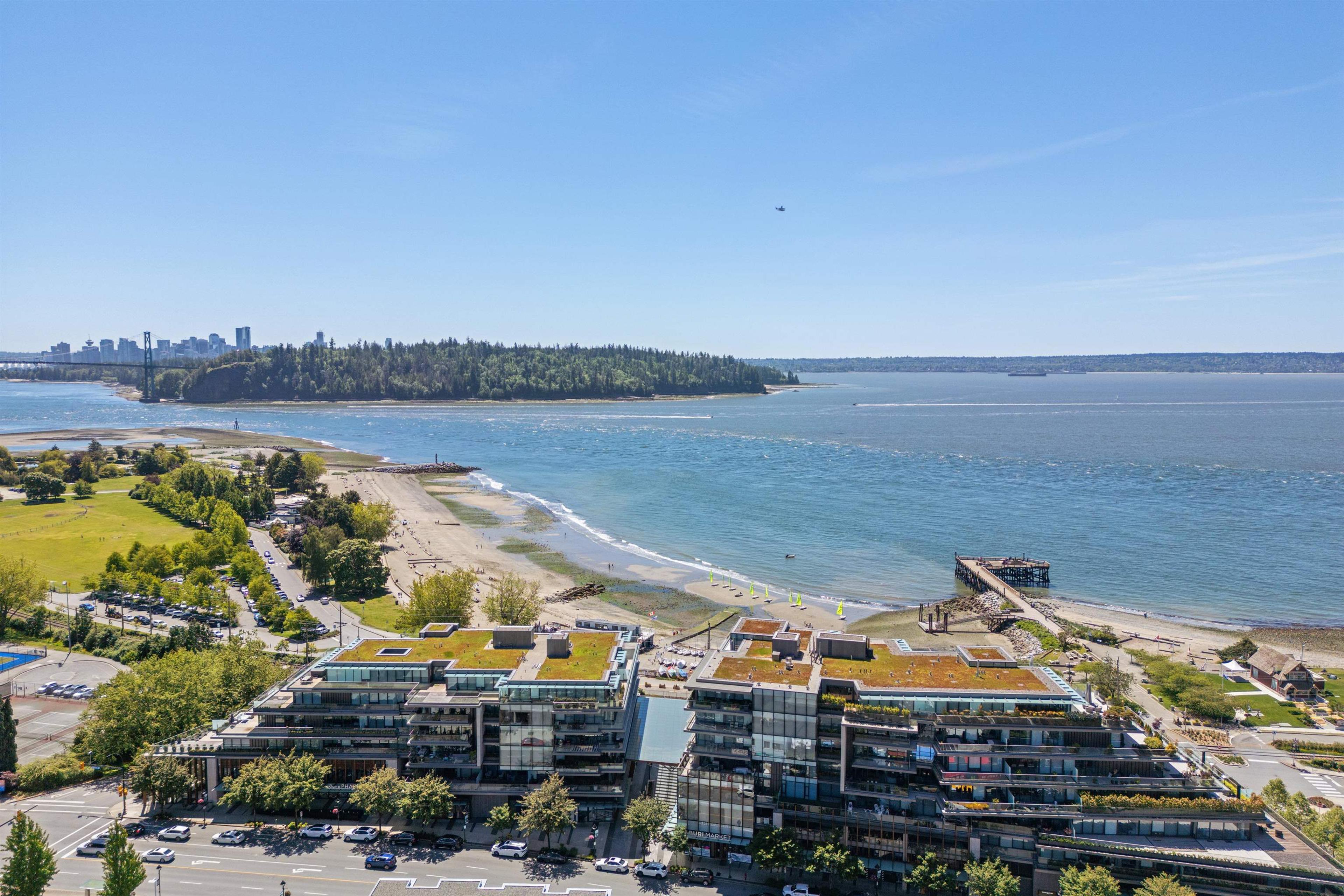 #209 1355 BELLEVUE AVENUE - Image 3