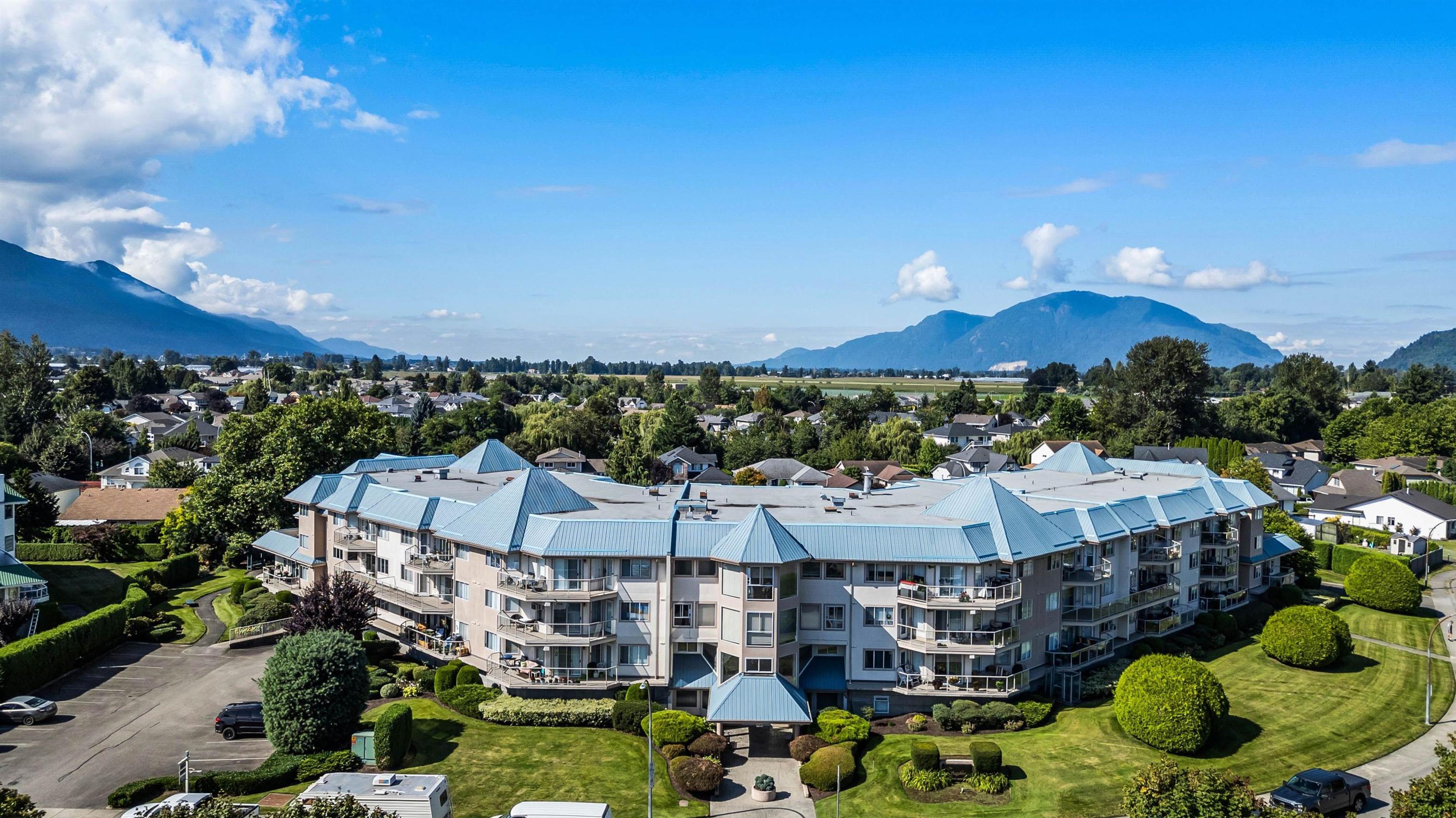 7685 Amber Drive, Chilliwack - Exteriors - Full Complex View, Drone/Aerial View - Photo 5