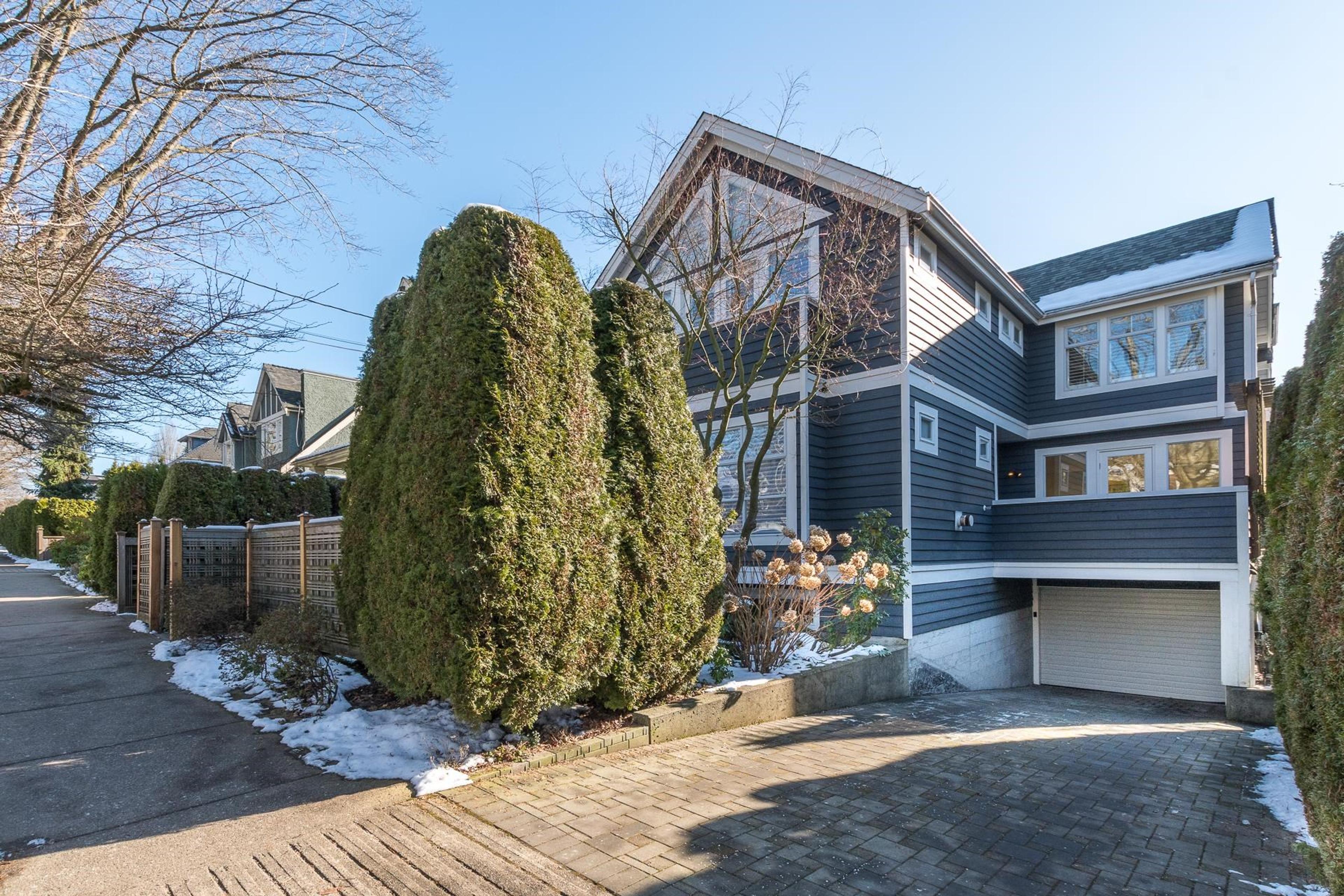 2352 W 7th Avenue, Vancouver - Exteriors - Photo 2