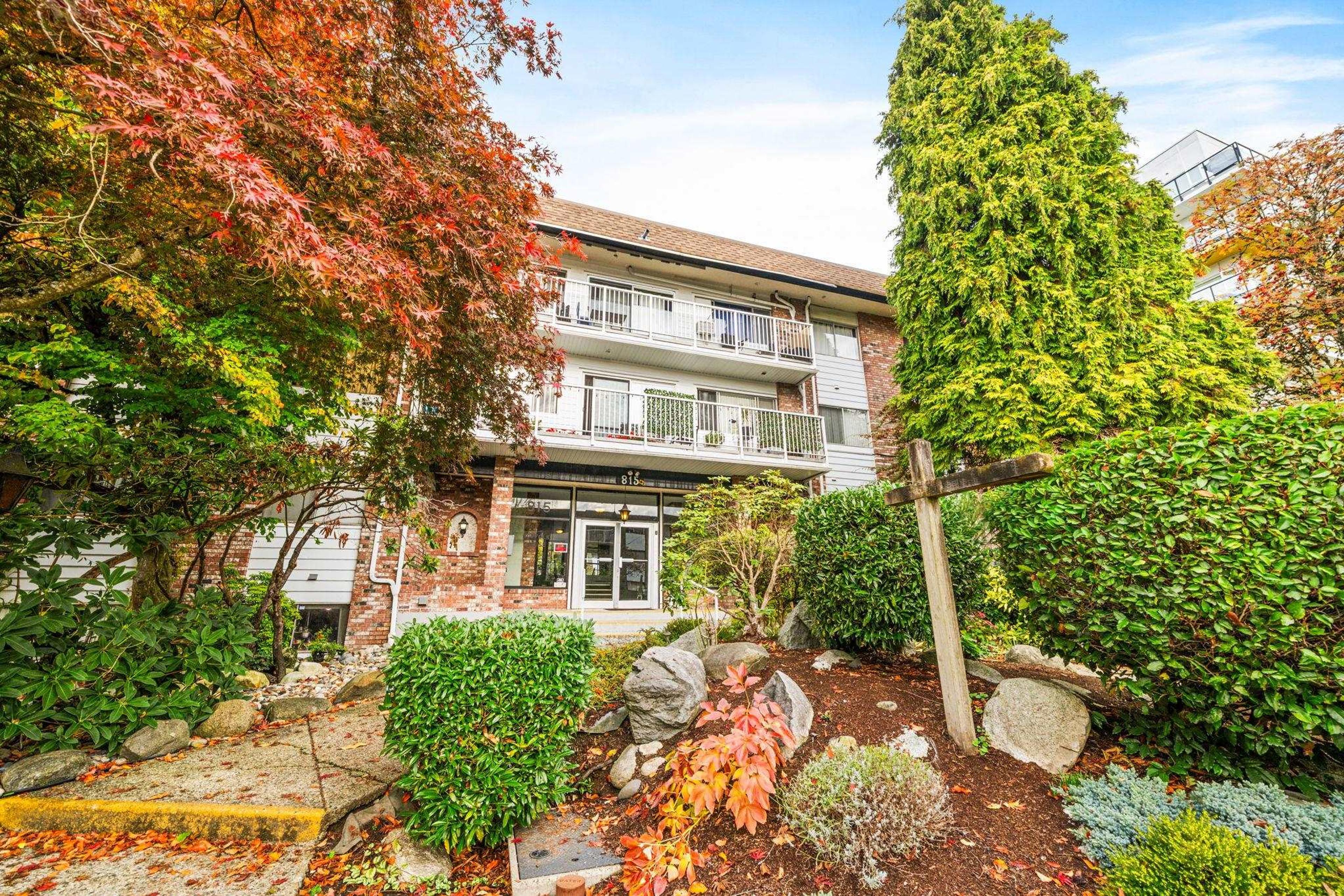 815 Fourth Avenue, New Westminster - Exteriors - Photo 4