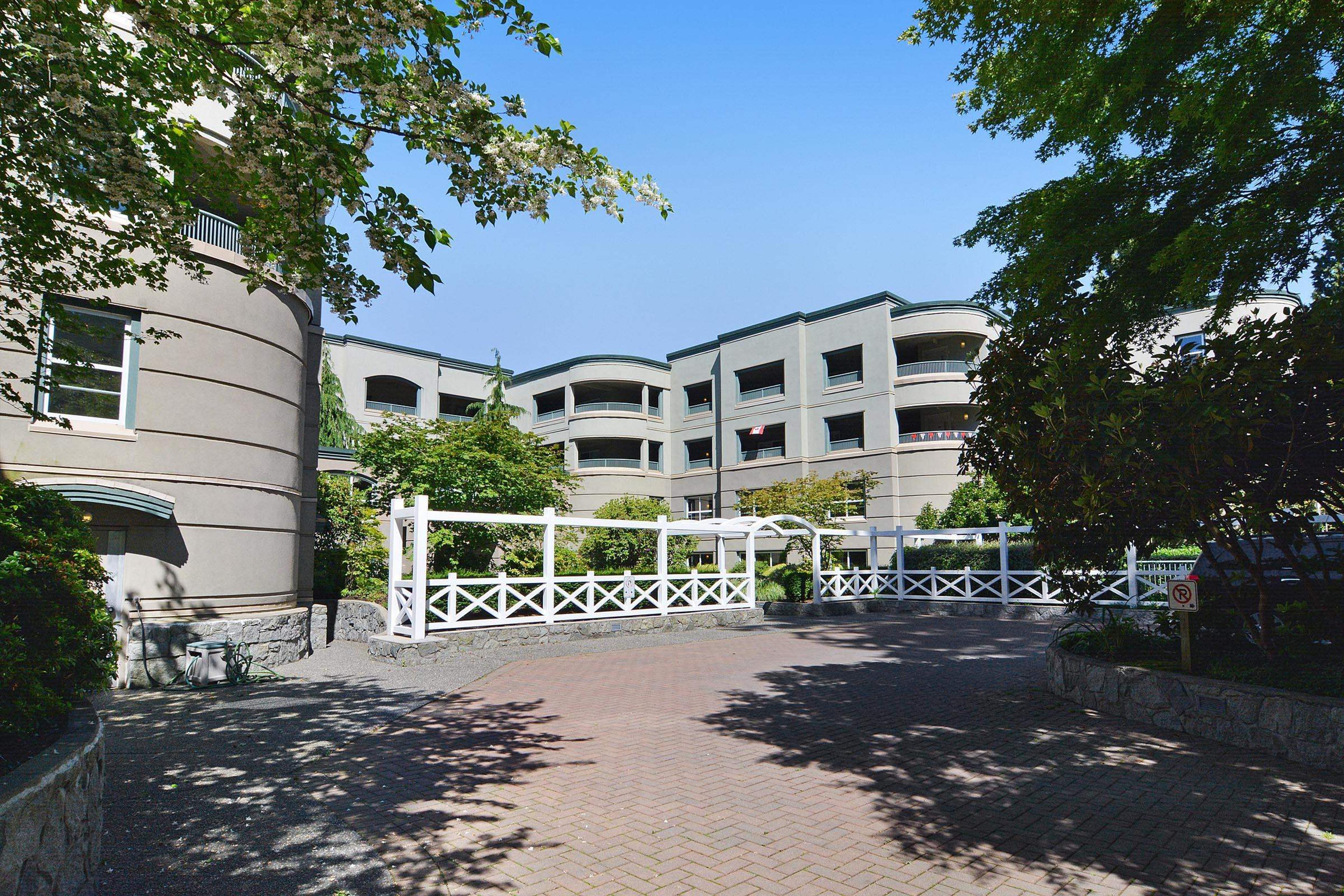 1725501 128 Street, Surrey - Exteriors - Full Complex View - Photo 1