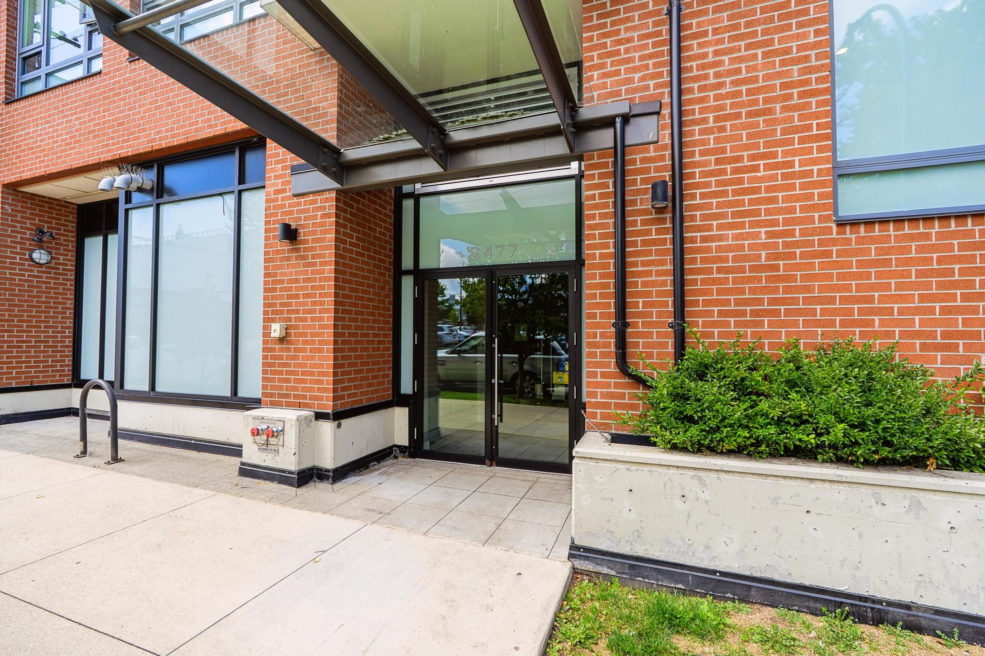 2477 Carolina Street, Vancouver - Exteriors - Photo 1