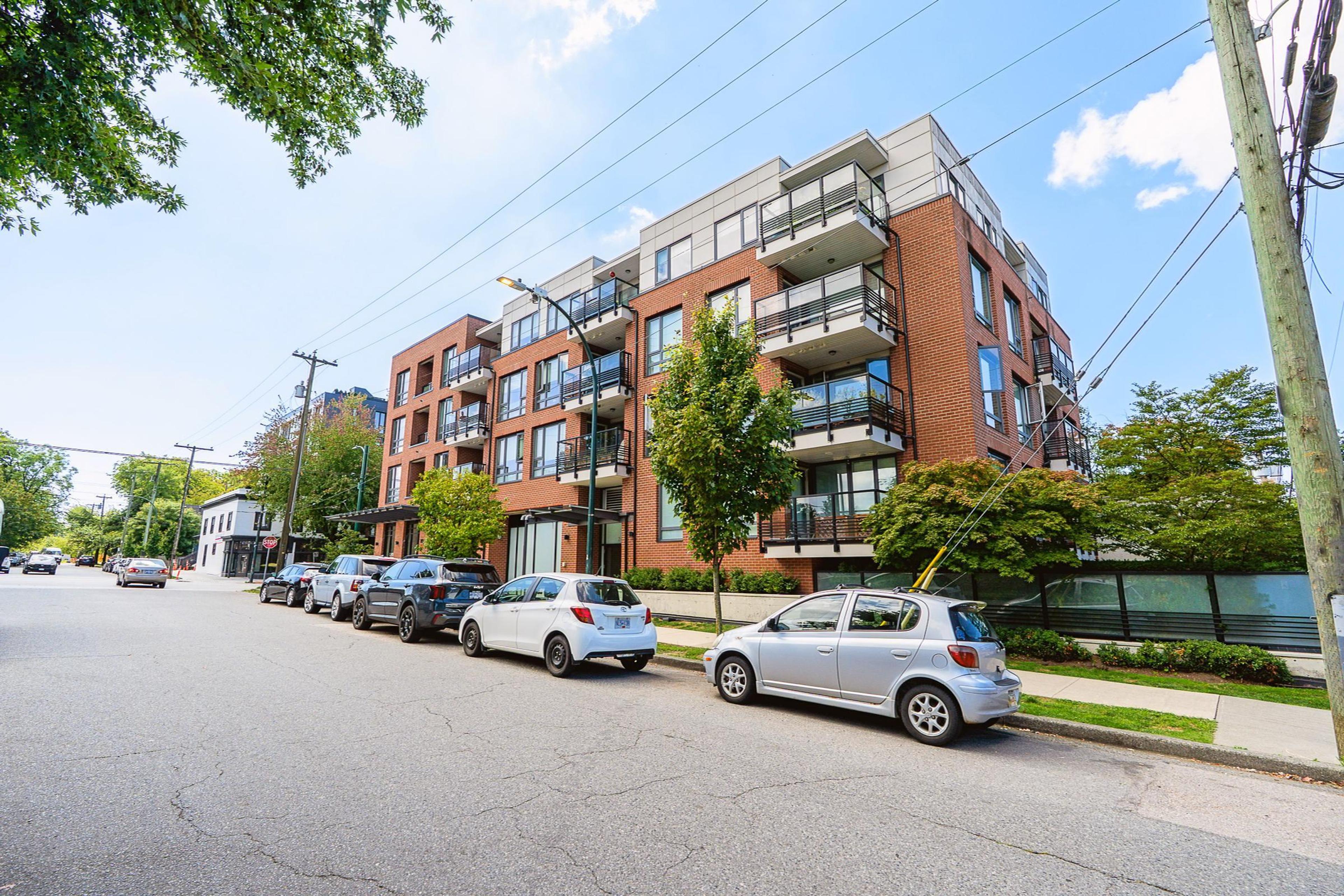 2477 Carolina Street, Vancouver - Exteriors - Photo 3