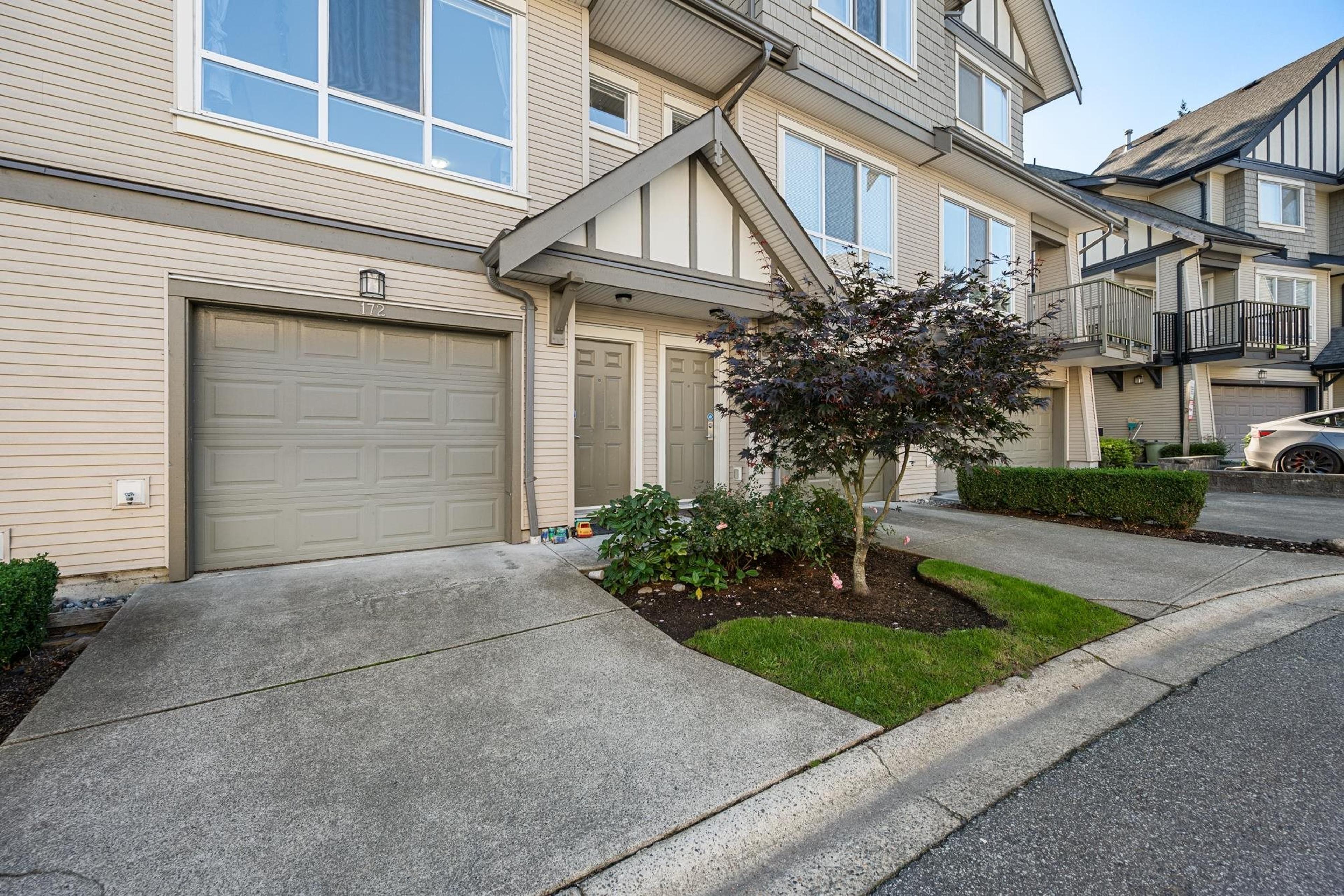 9133 Government Street, Burnaby - Exteriors - Photo 2