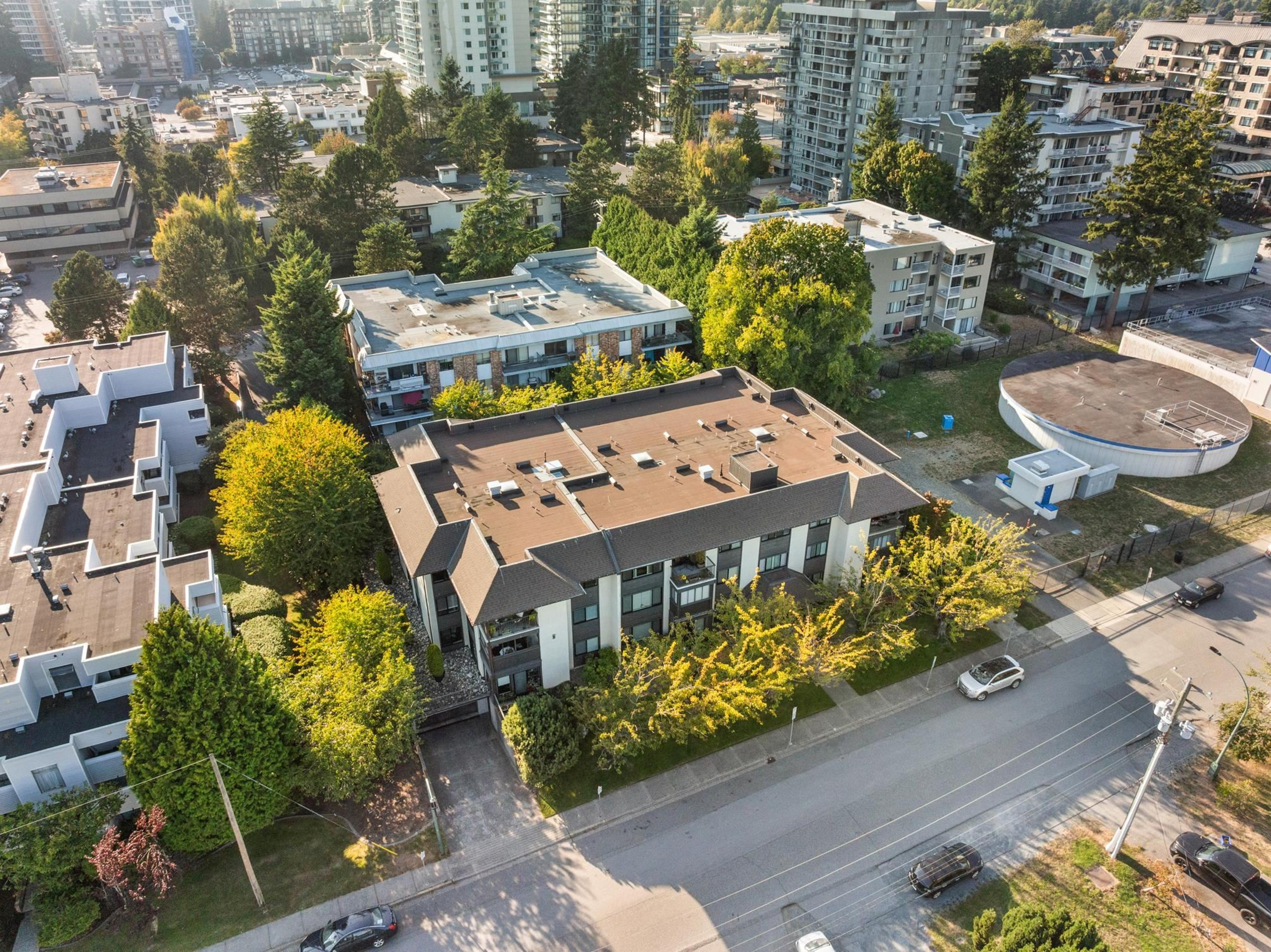 1531 Merklin Street, White Rock - Exteriors - Full Complex View, Drone/Aerial View - Photo 2