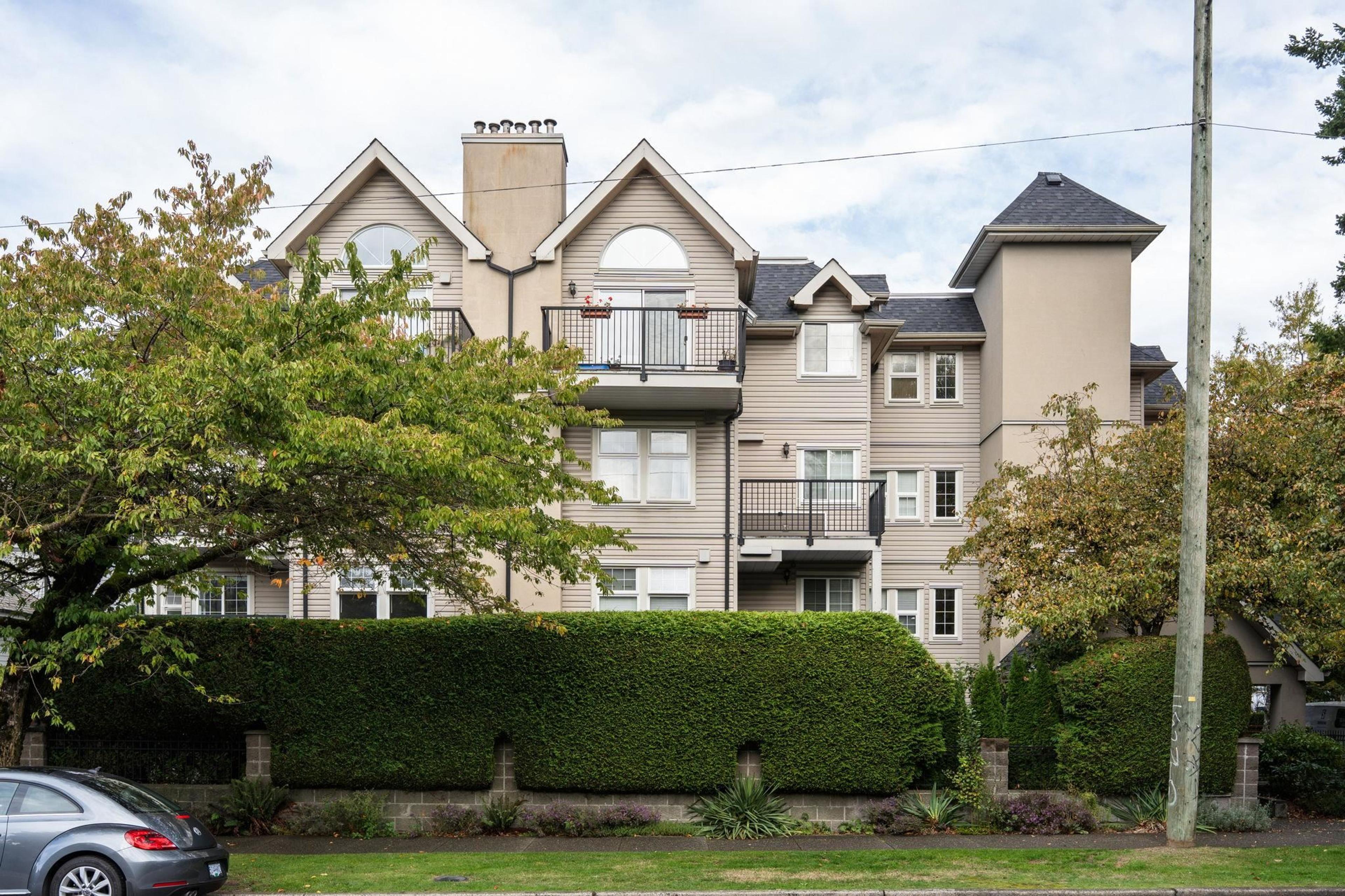 3199 Willow Street, Vancouver - Exteriors - Full Complex View - Photo 1
