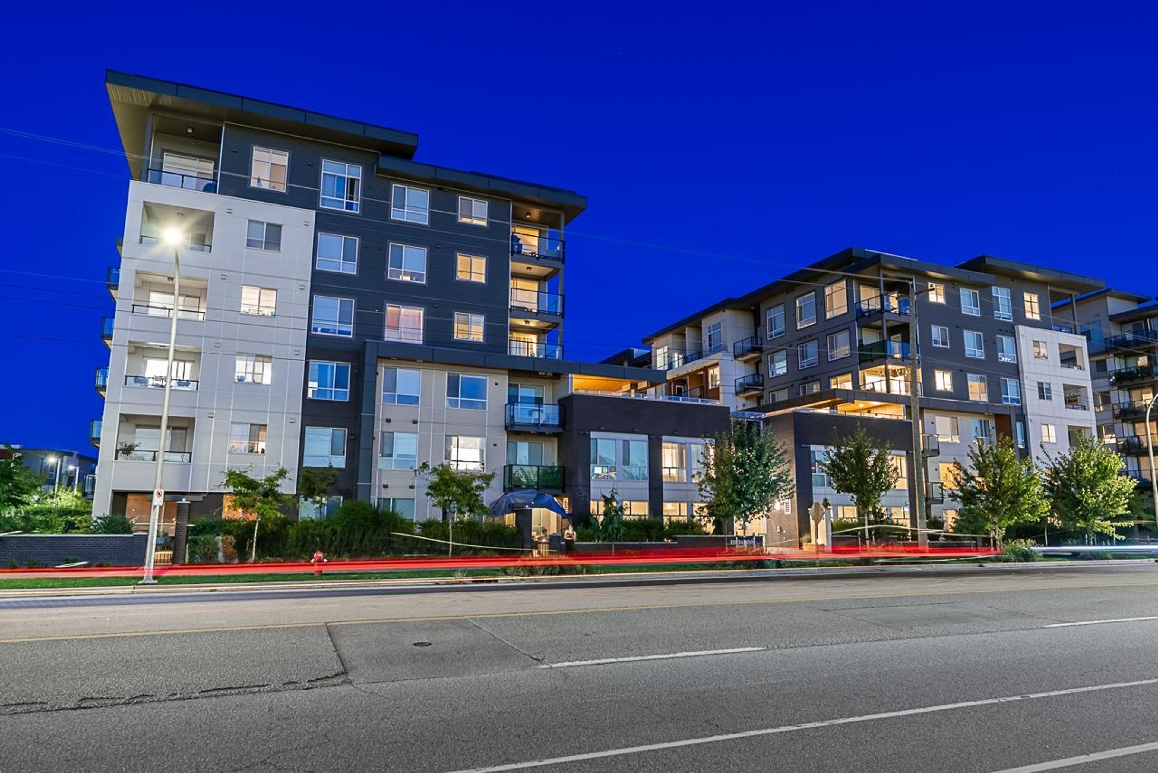 20834 80 Avenue, Langley - Exteriors - Full Complex View - Photo 3