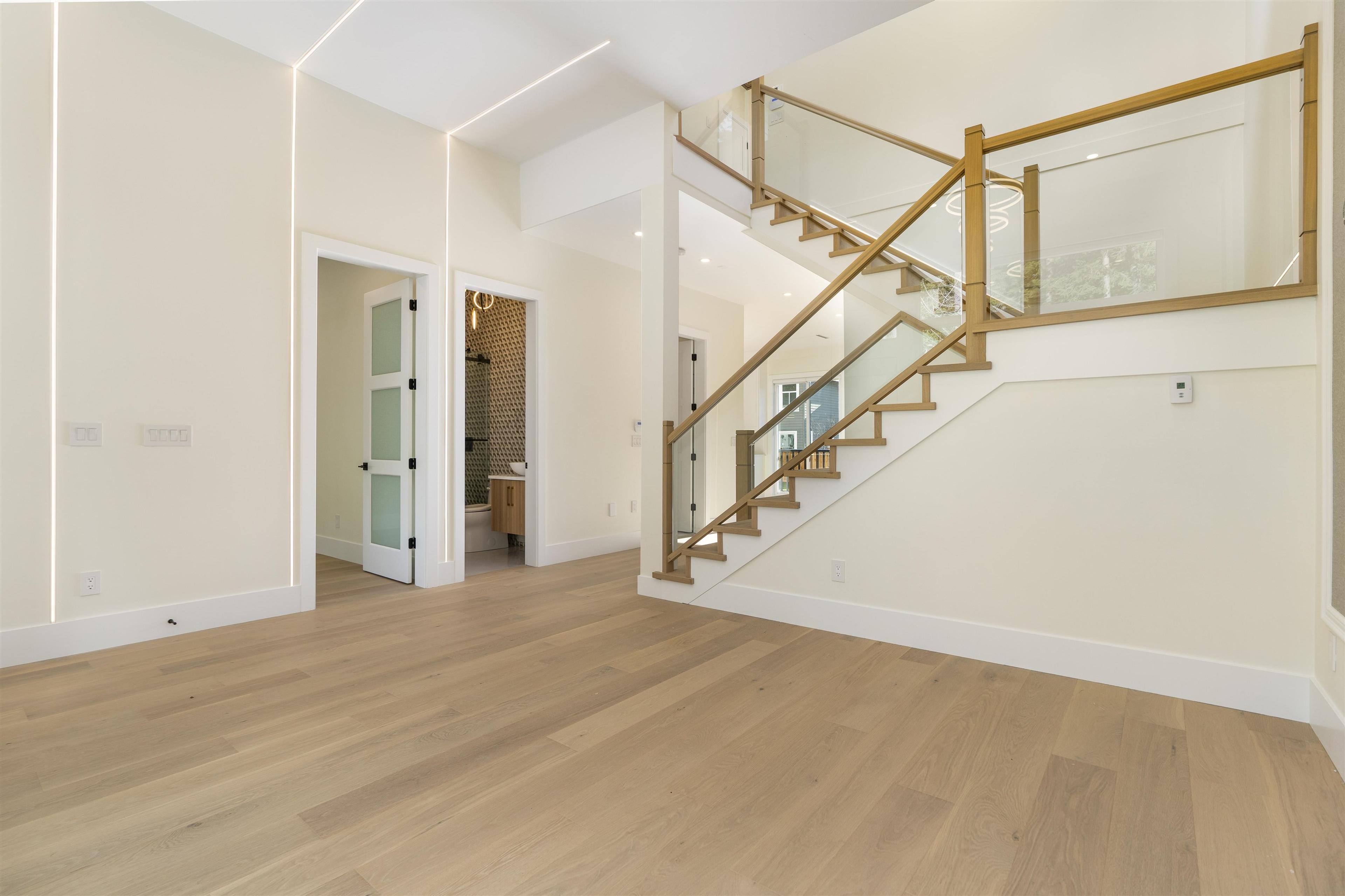 20070 27A AVENUE - Image 3