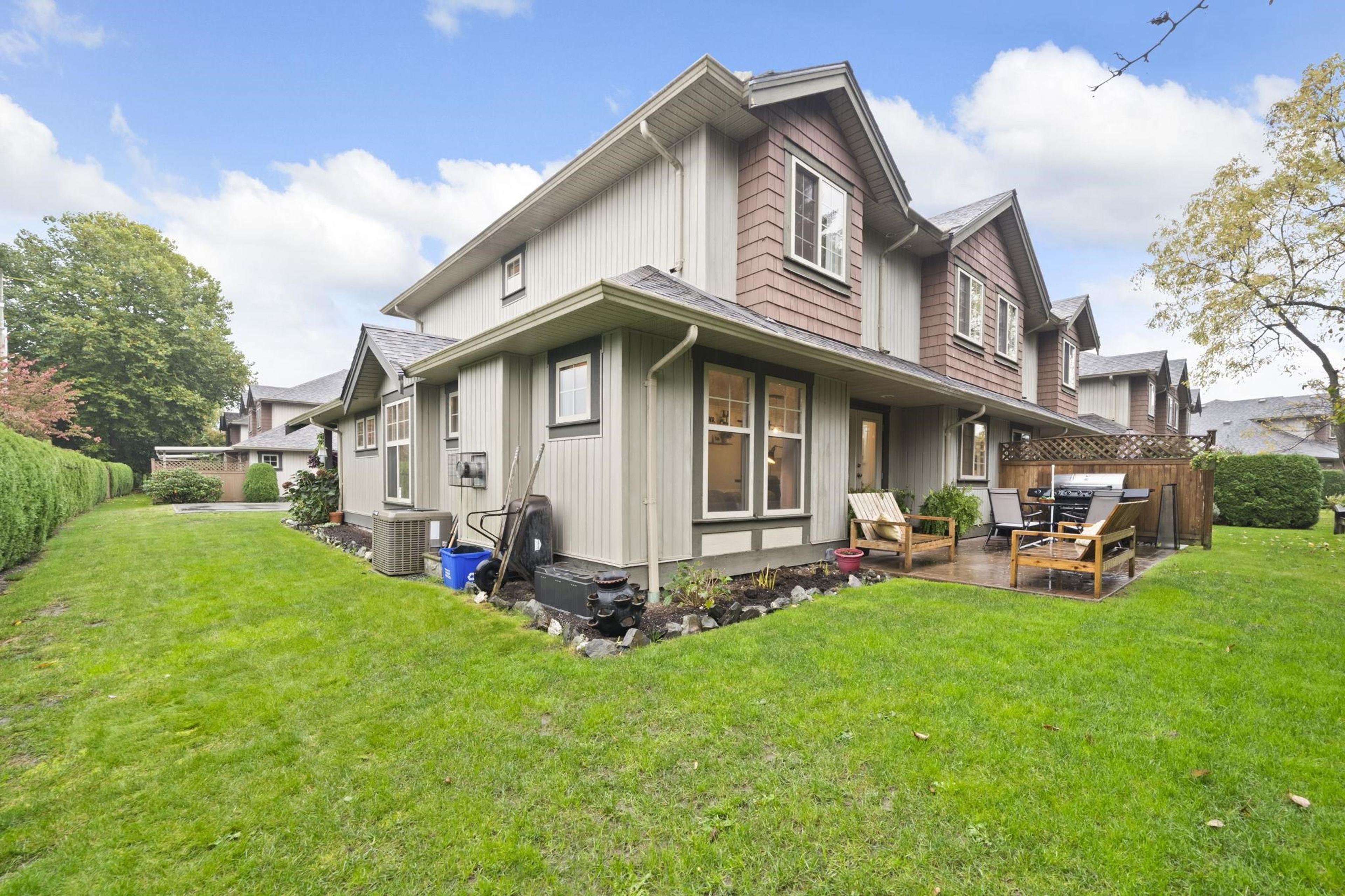 6887 Sheffield Way, Chilliwack - Exteriors - Photo 4