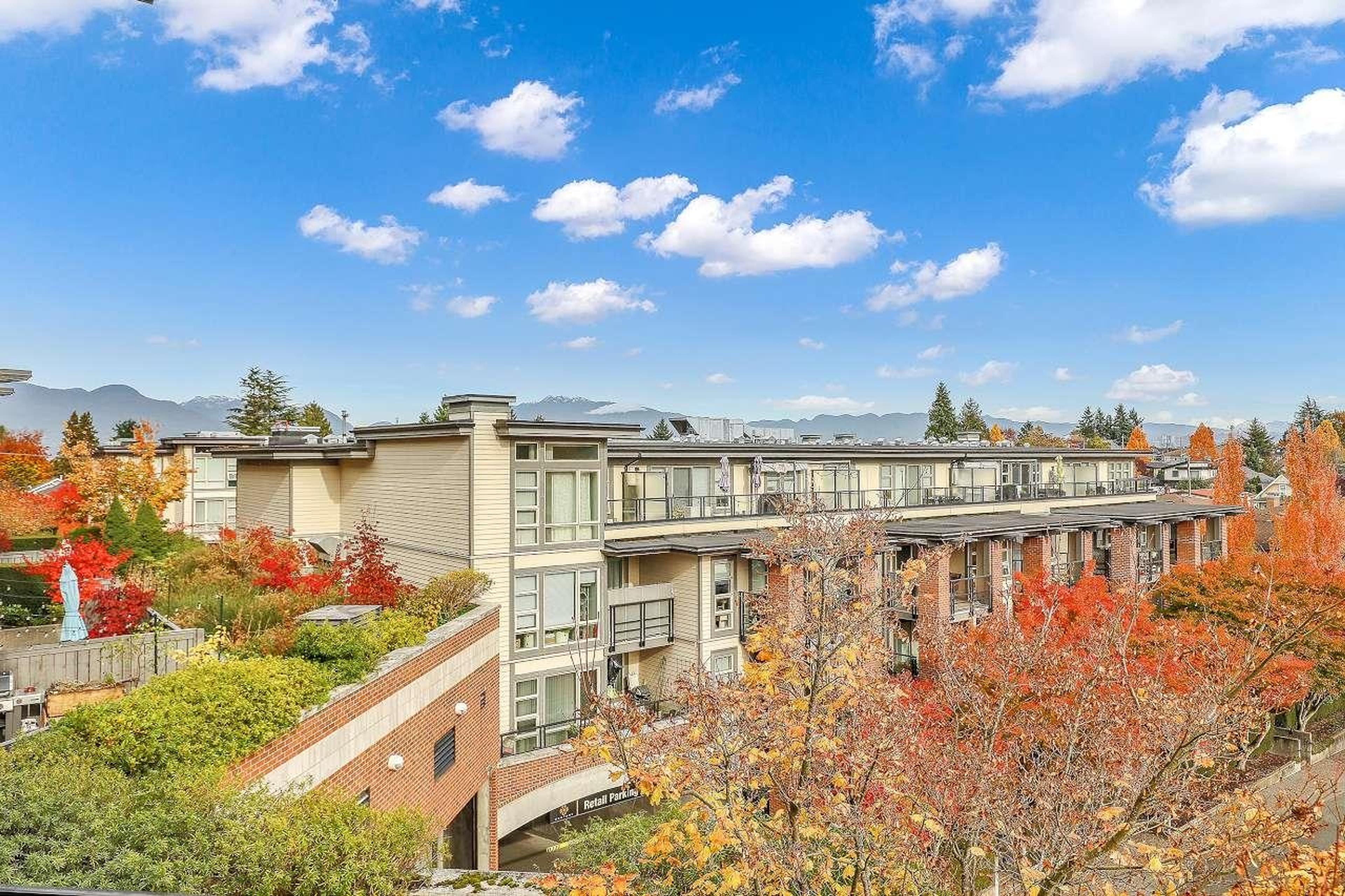 4550 Fraser Street, Vancouver - Exteriors - Full Complex View - Photo 4