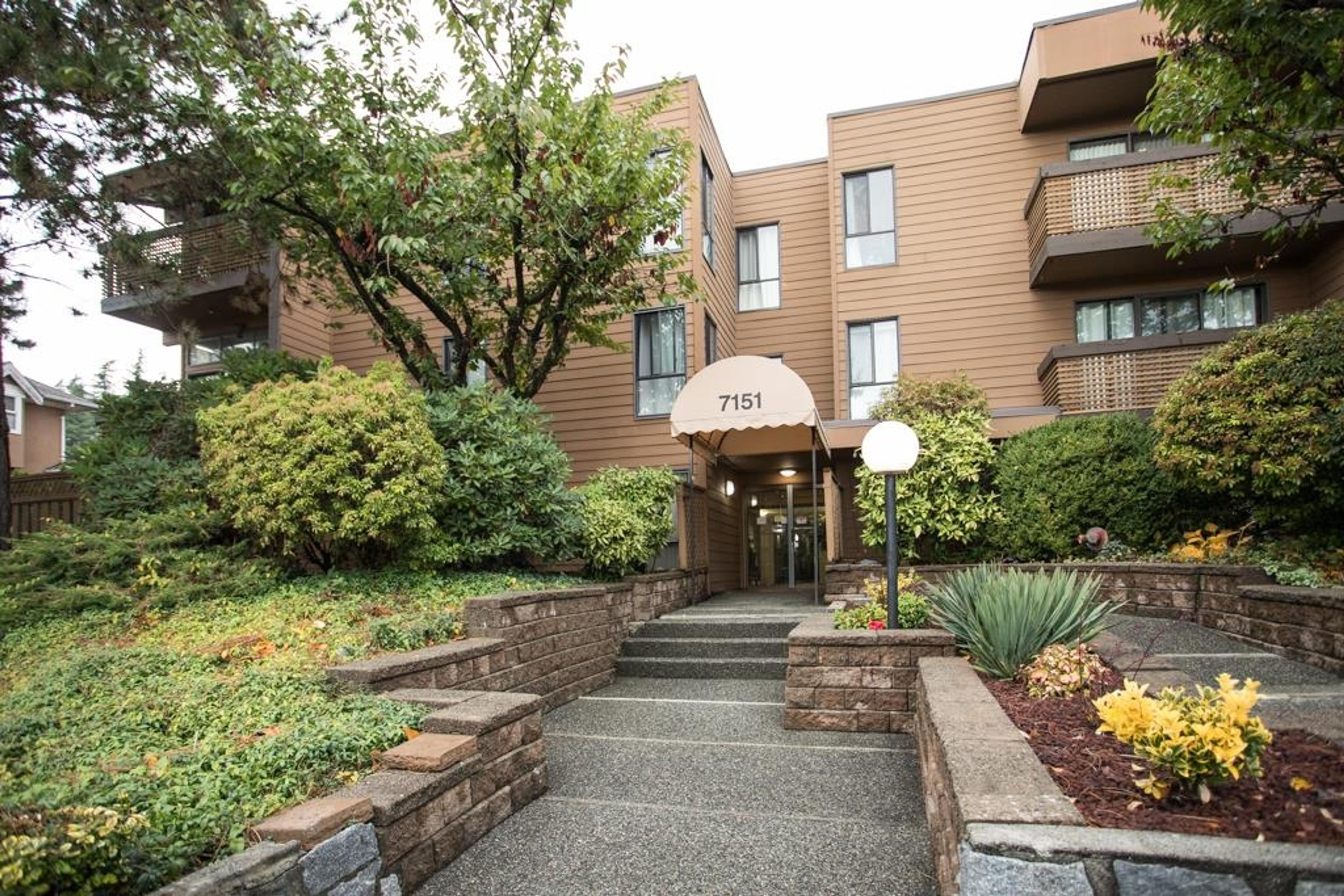 7151 Edmonds Street, Burnaby - Exteriors - Photo 2