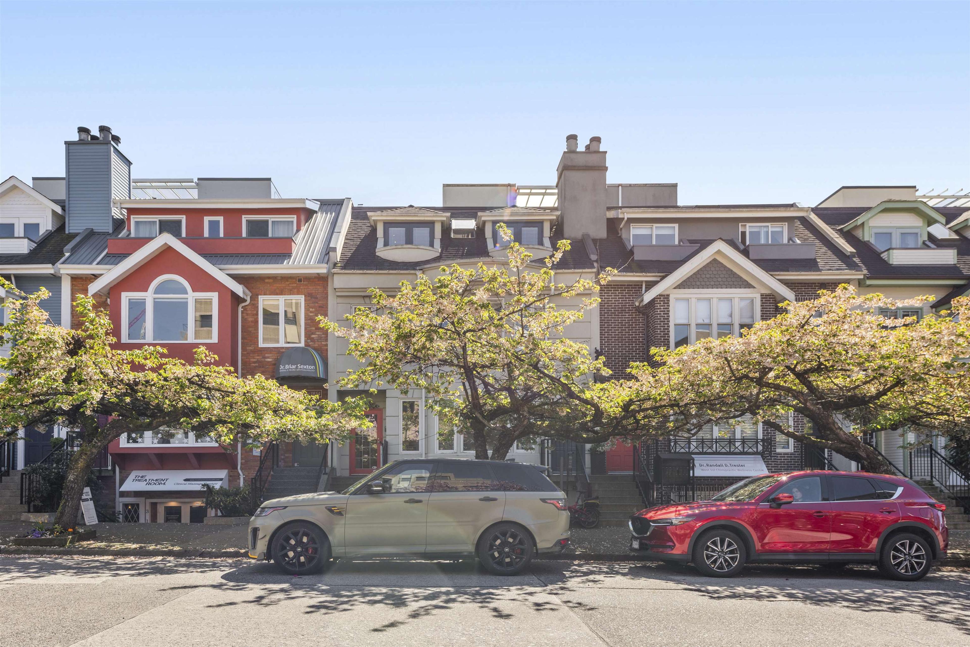 1858 W 1st Avenue, Vancouver - Exteriors - Full Complex View - Photo 1