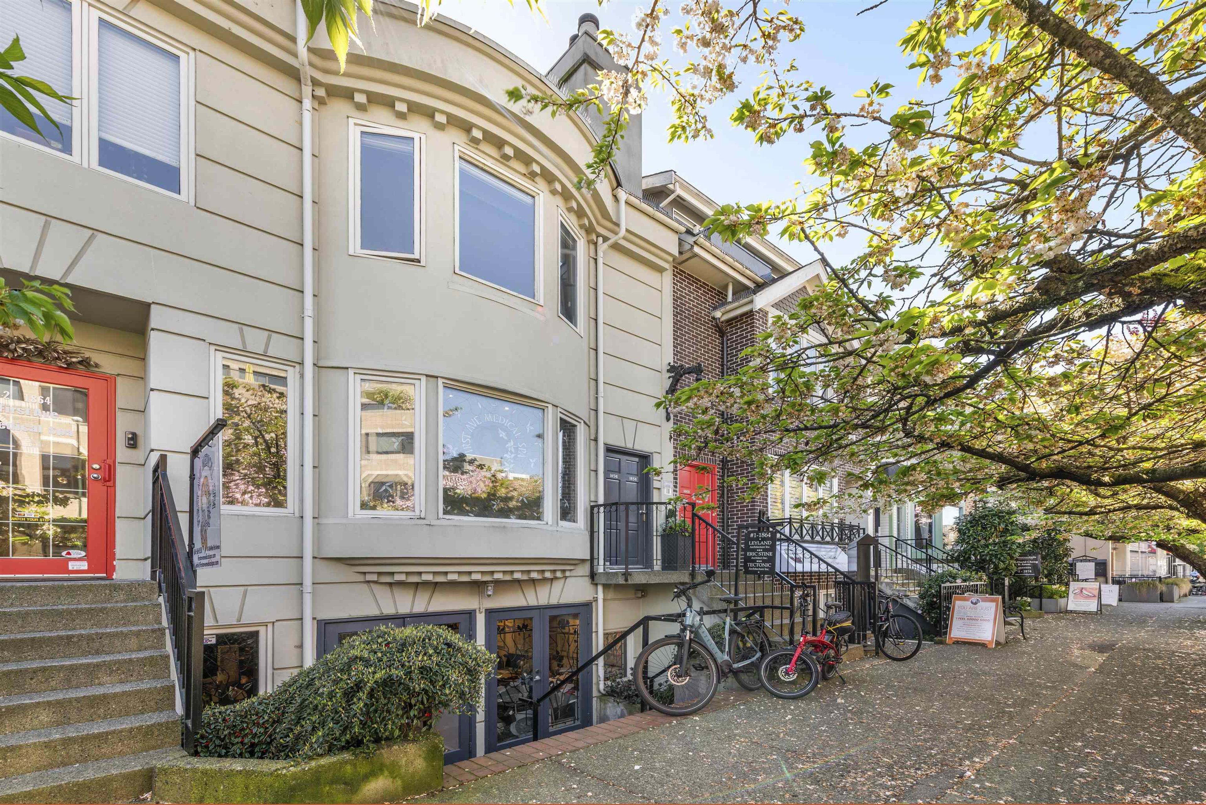 1858 W 1st Avenue, Vancouver - Exteriors - Full Complex View - Photo 2