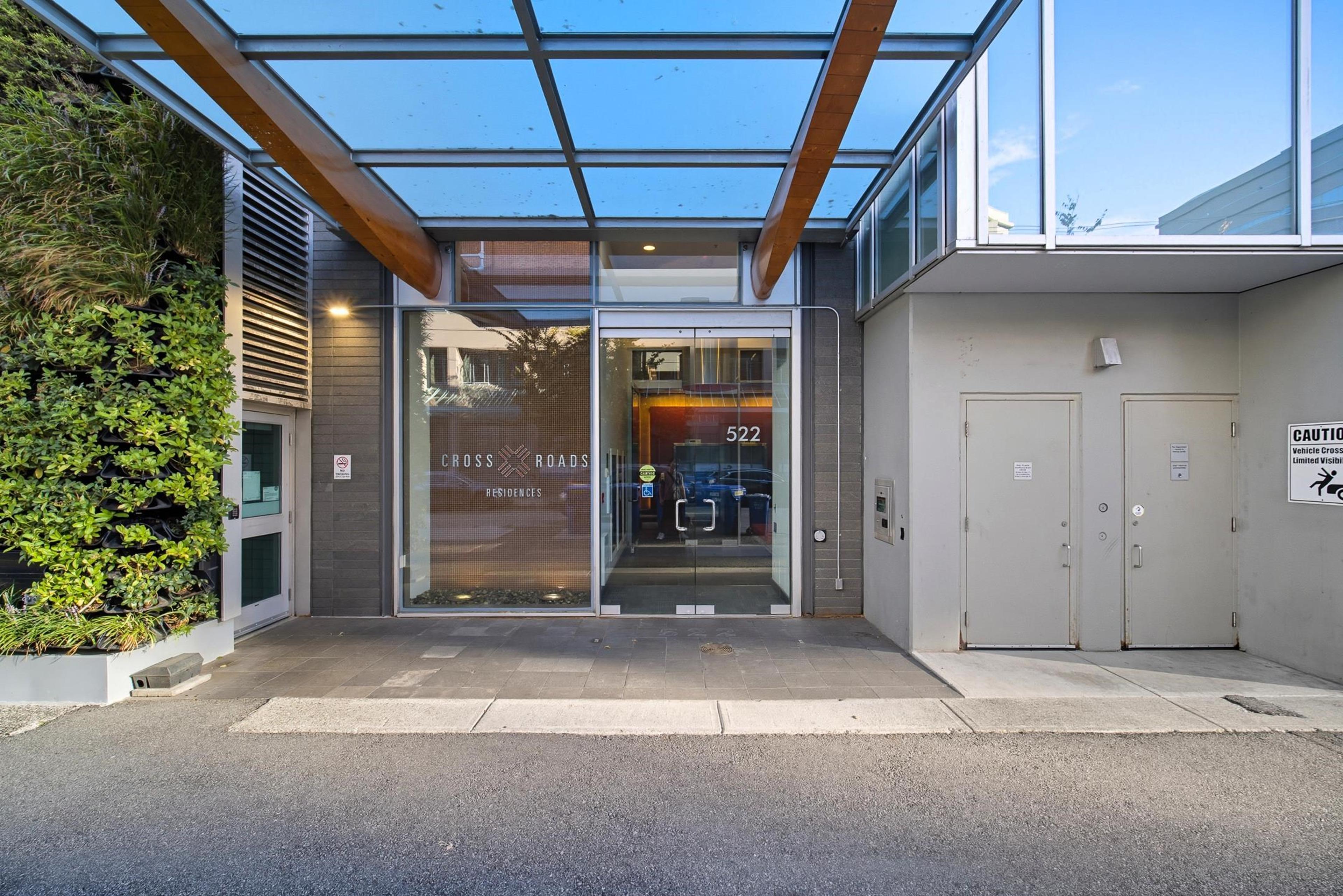 522 W 8th Avenue, Vancouver - Exteriors - Photo 1