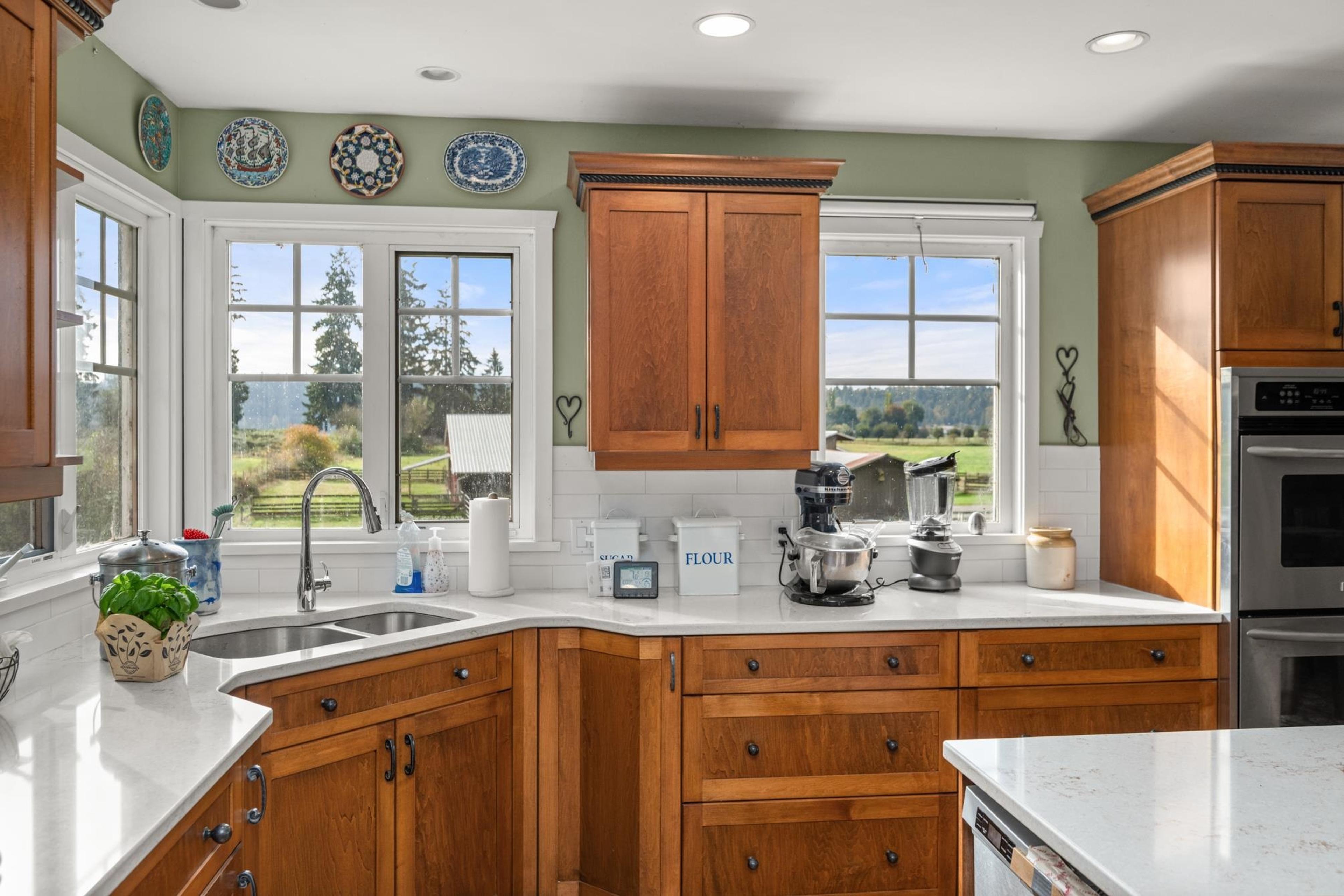 27382 84 AVENUE - Image 3