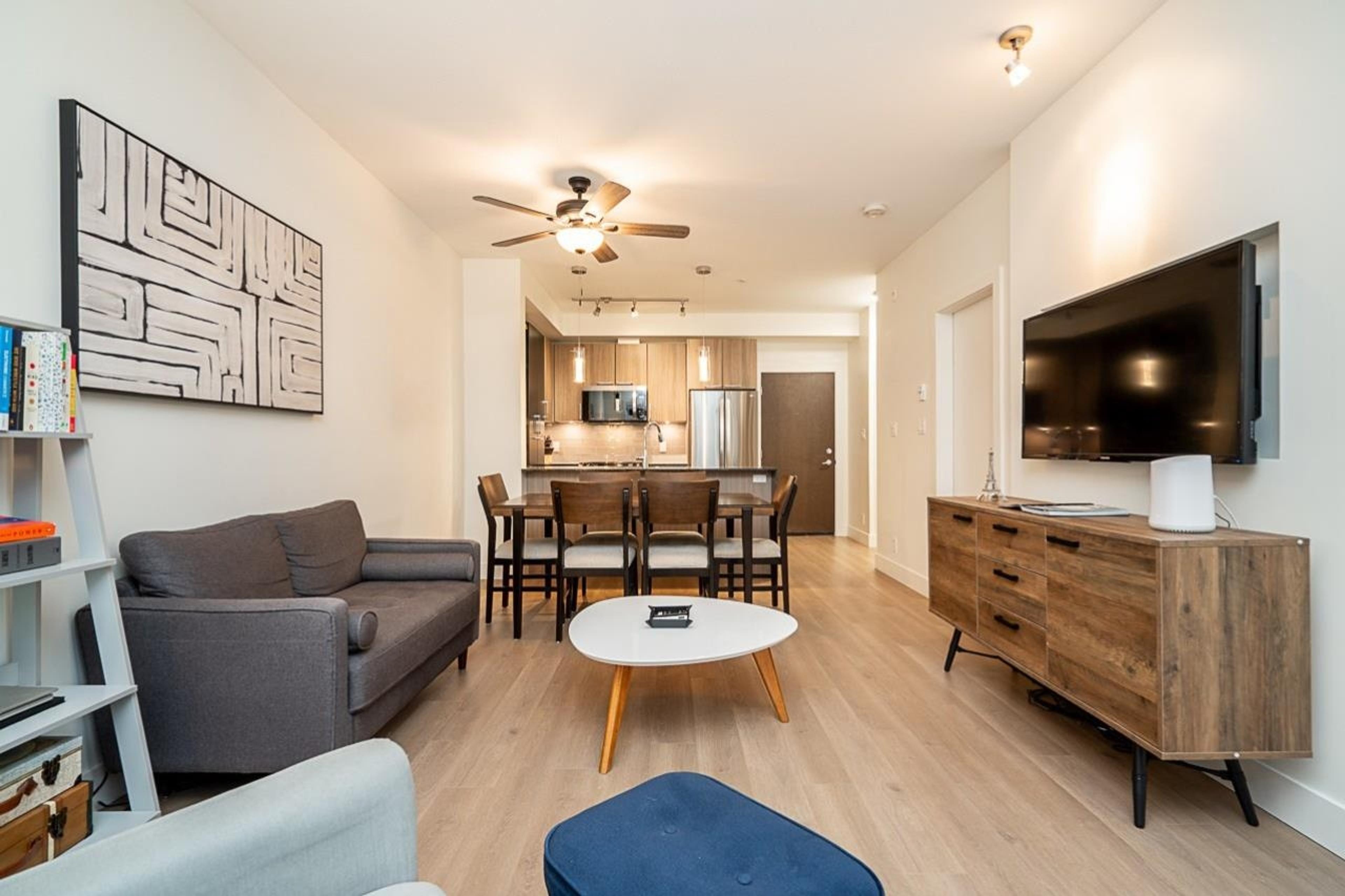 #B103 20211 66 AVENUE - Image 3