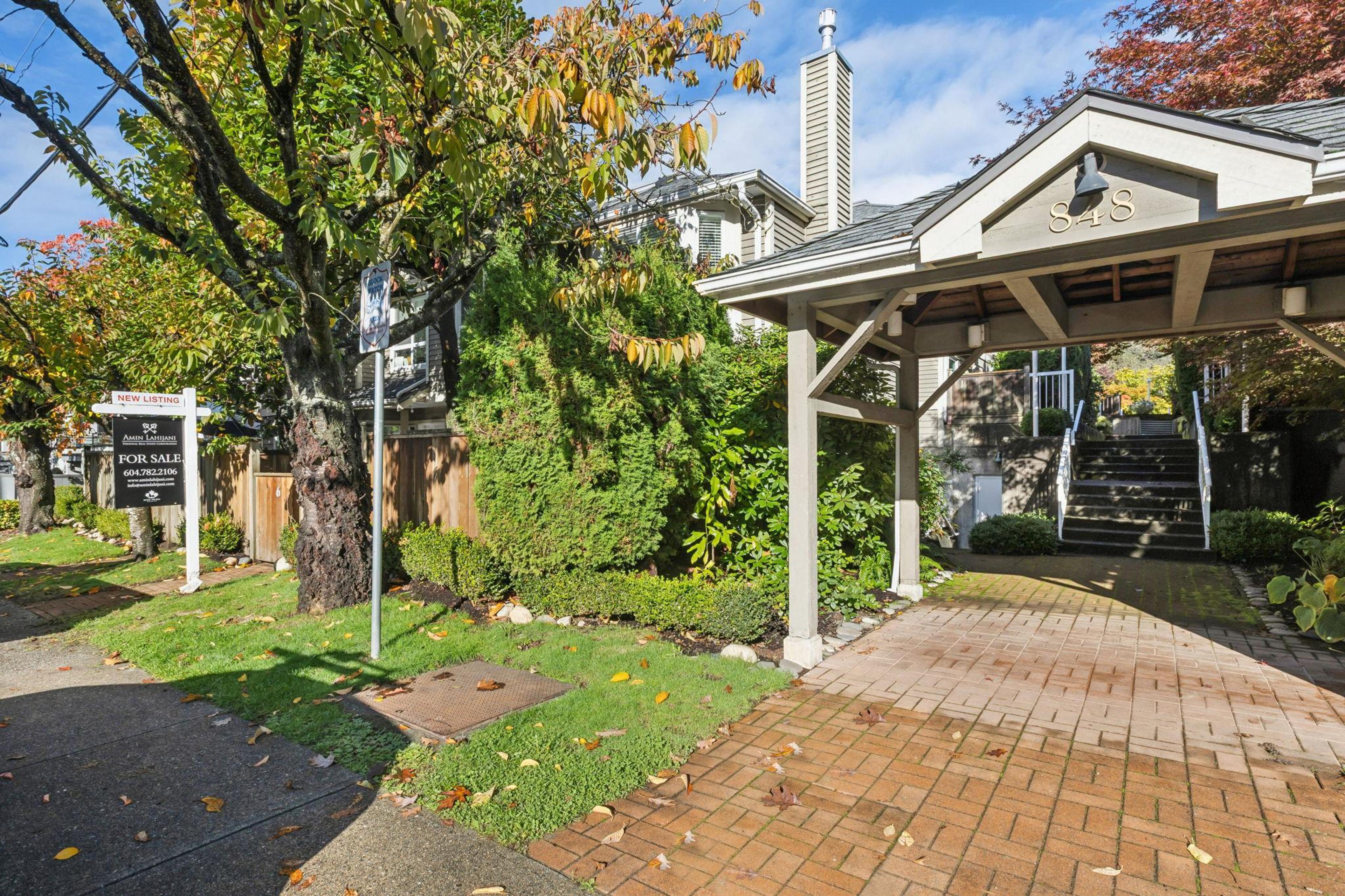 848 W 16th Street, North Vancouver - Exteriors - Photo 2