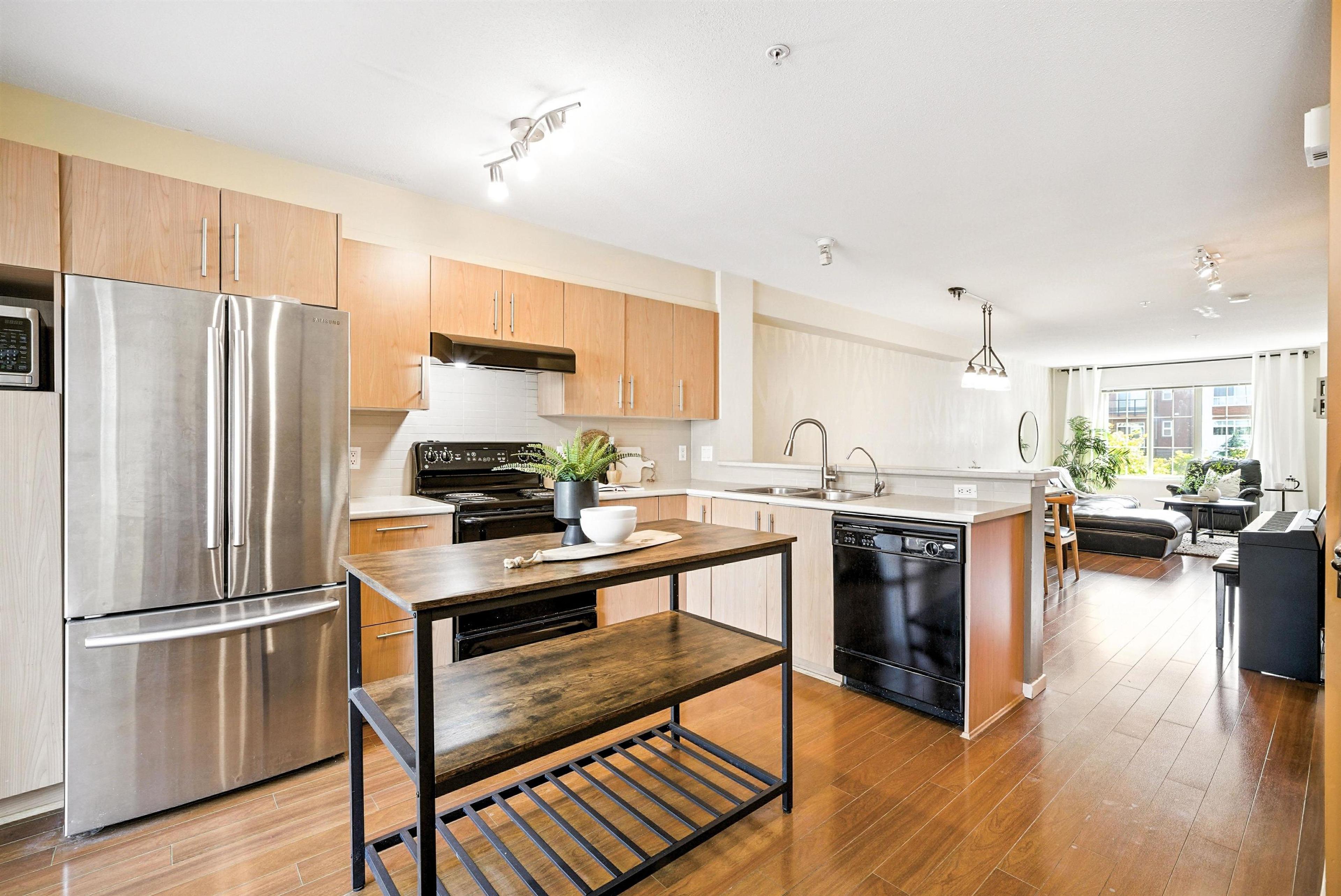 #51 20875 80 AVENUE - Image 3