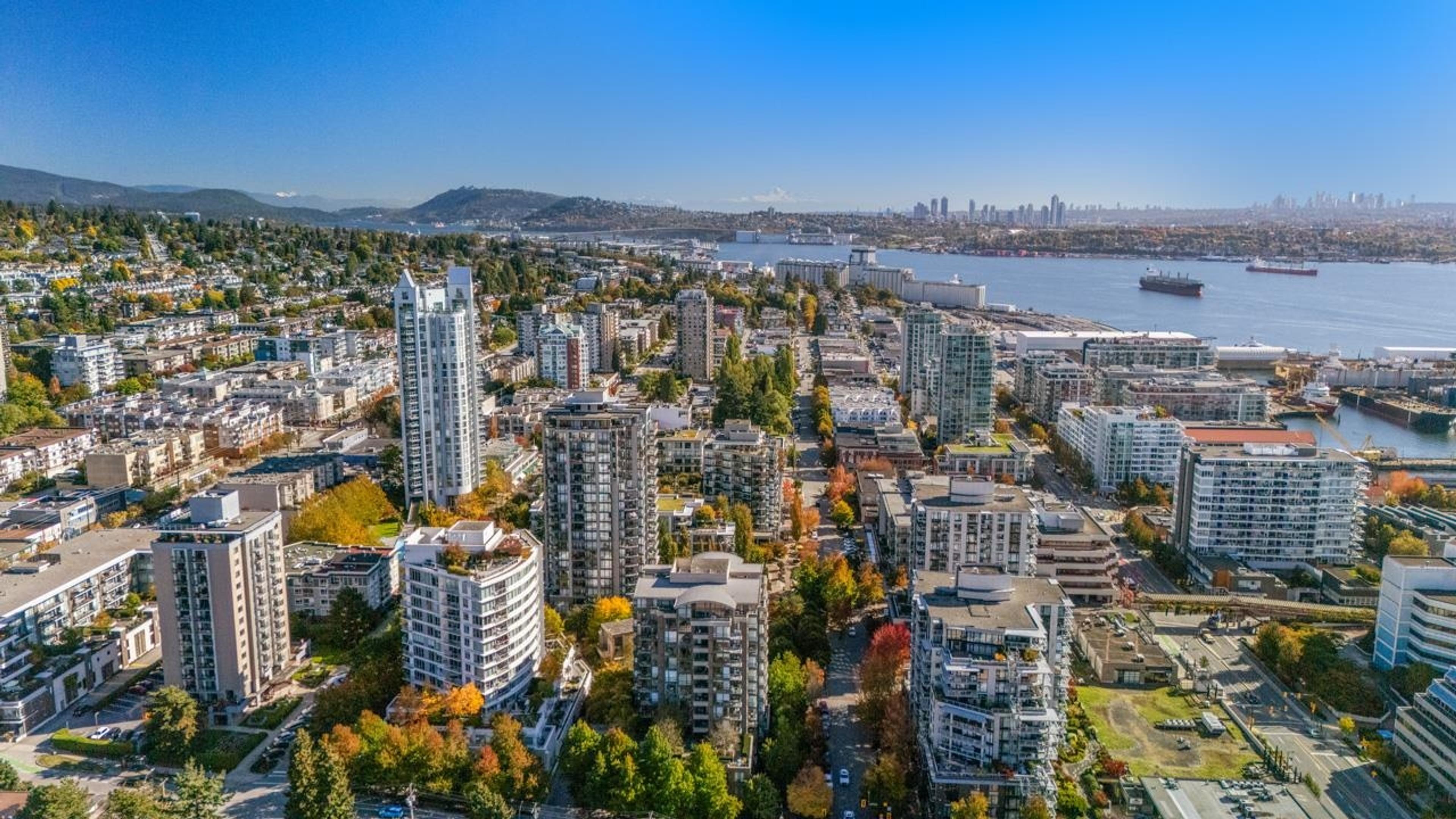 175 W 2nd Street, North Vancouver - Exteriors - Full Complex View, Drone/Aerial View - Photo 1