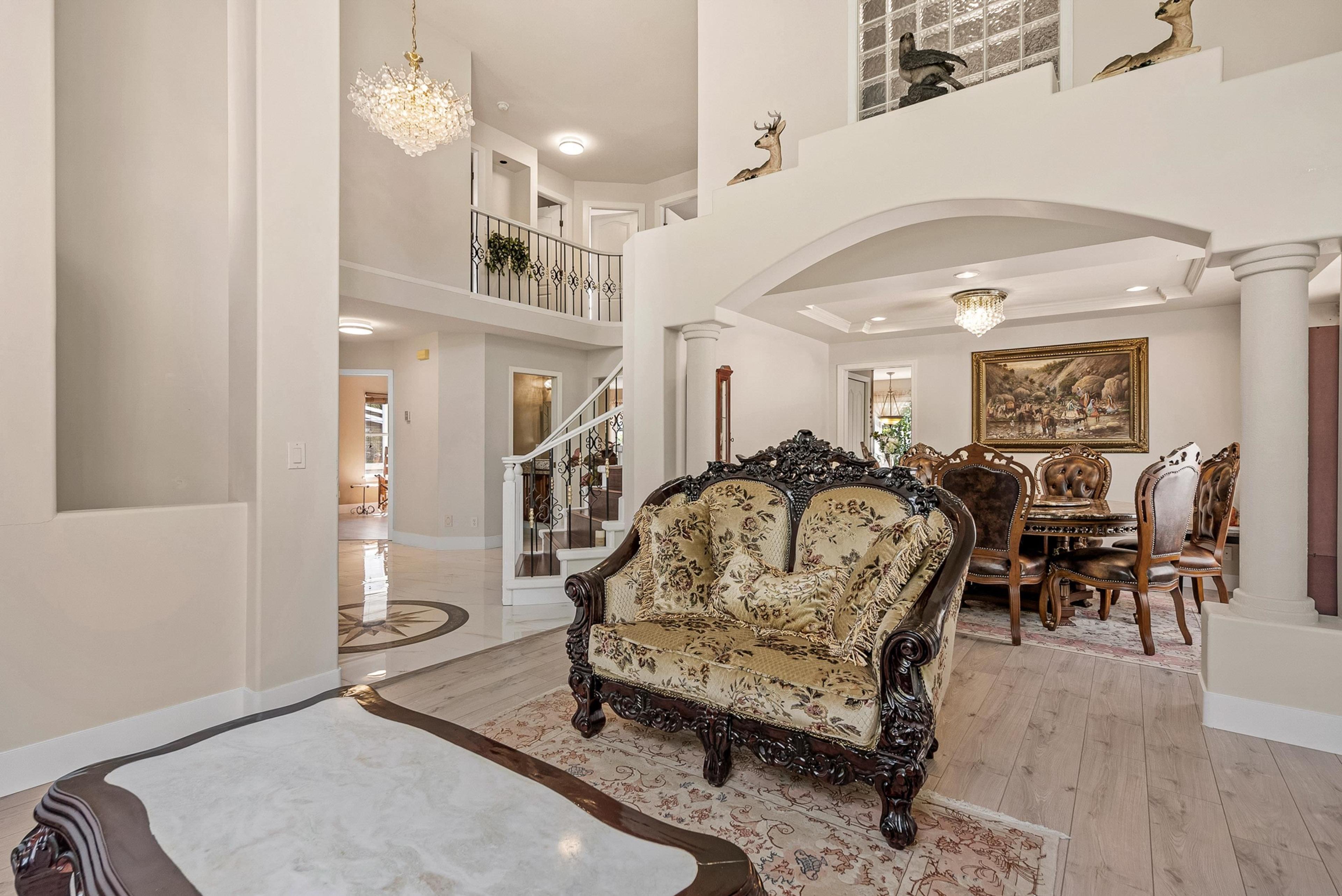 2622 SANDSTONE CRESCENT - Image 2