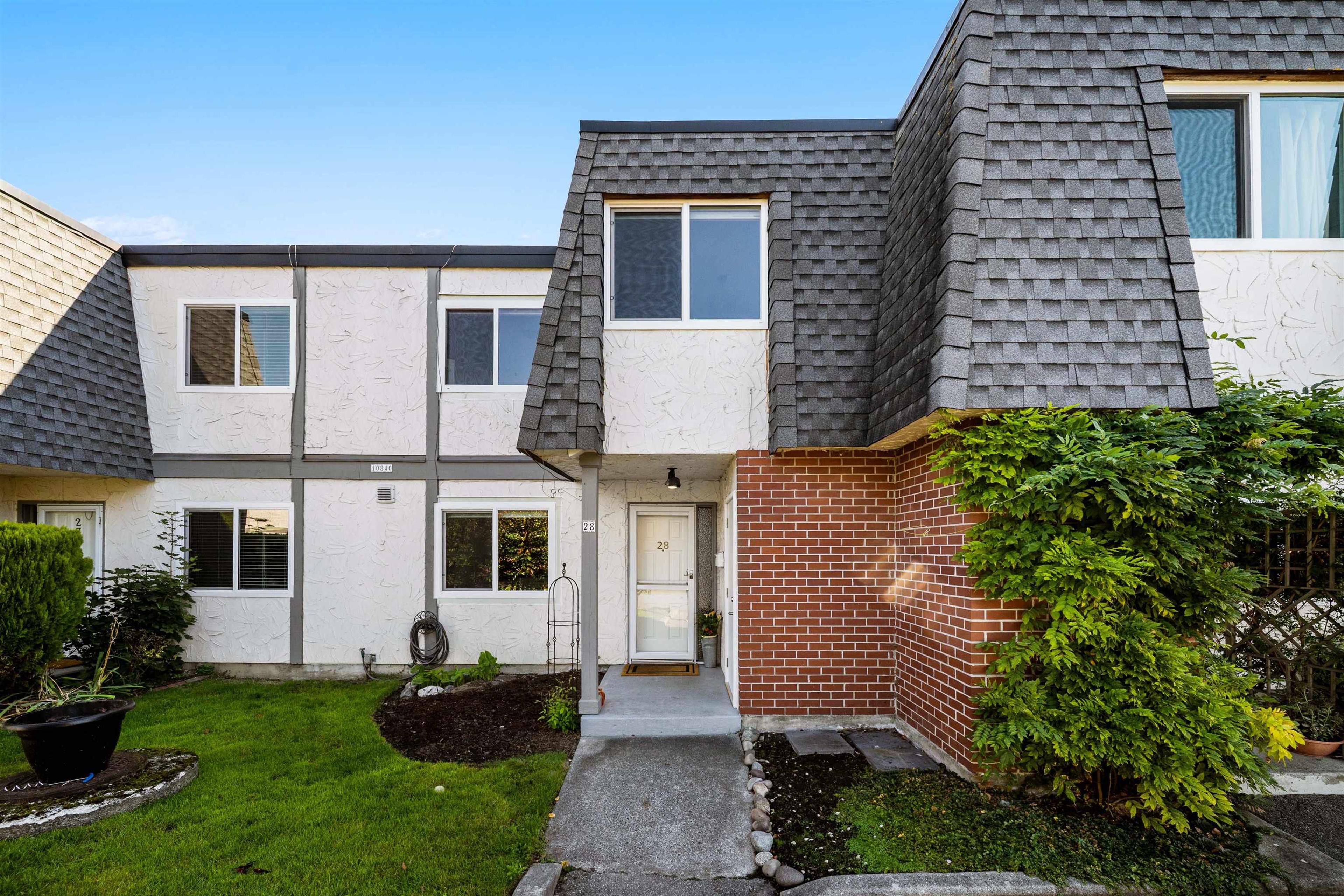 10840 Springmont Drive, Richmond - Exteriors - Photo 1