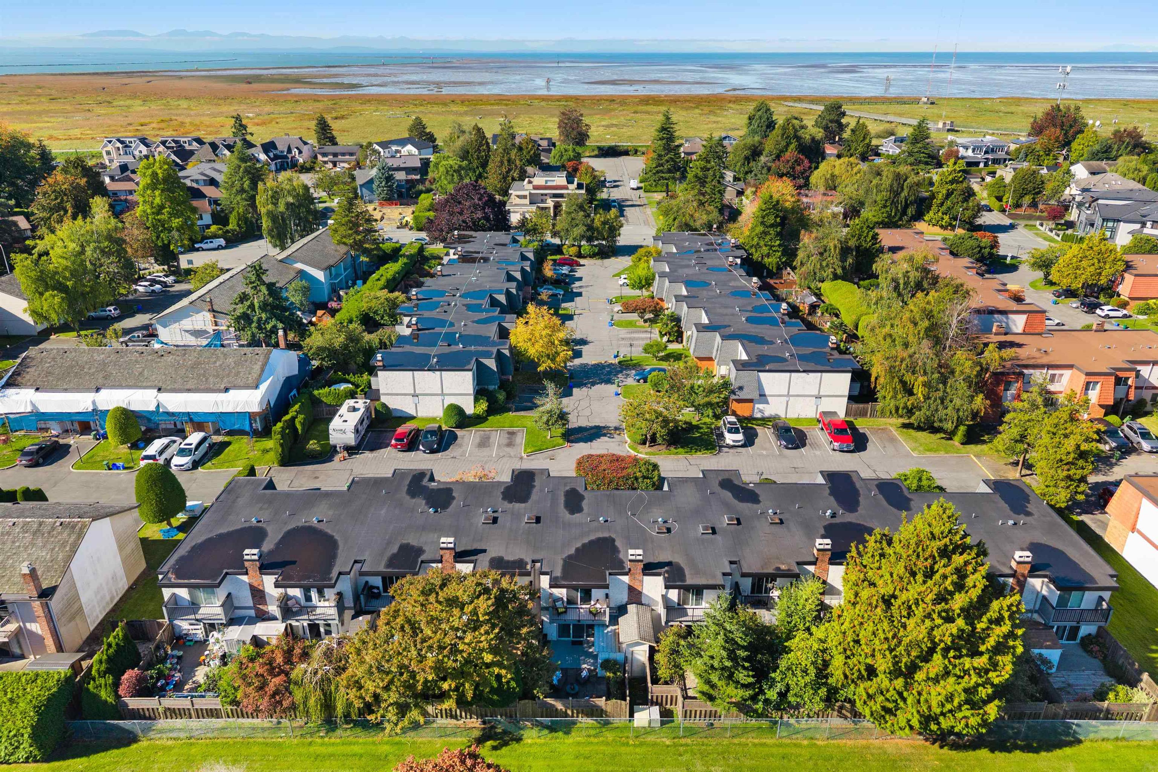 10840 Springmont Drive, Richmond - Exteriors - Full Complex View, Drone/Aerial View - Photo 2