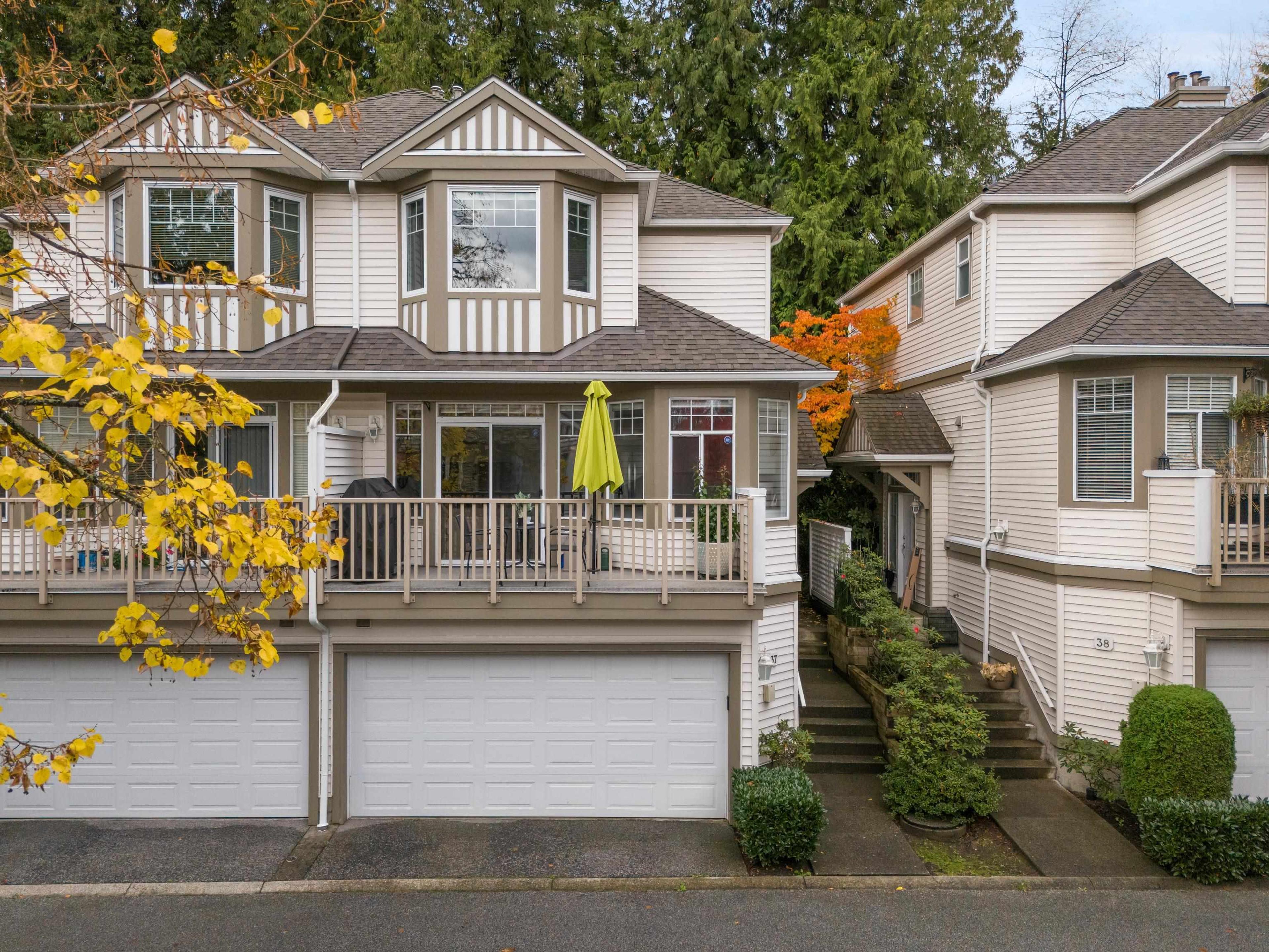 7500 Cumberland Street, Burnaby - Exteriors - Full Complex View - Photo 4