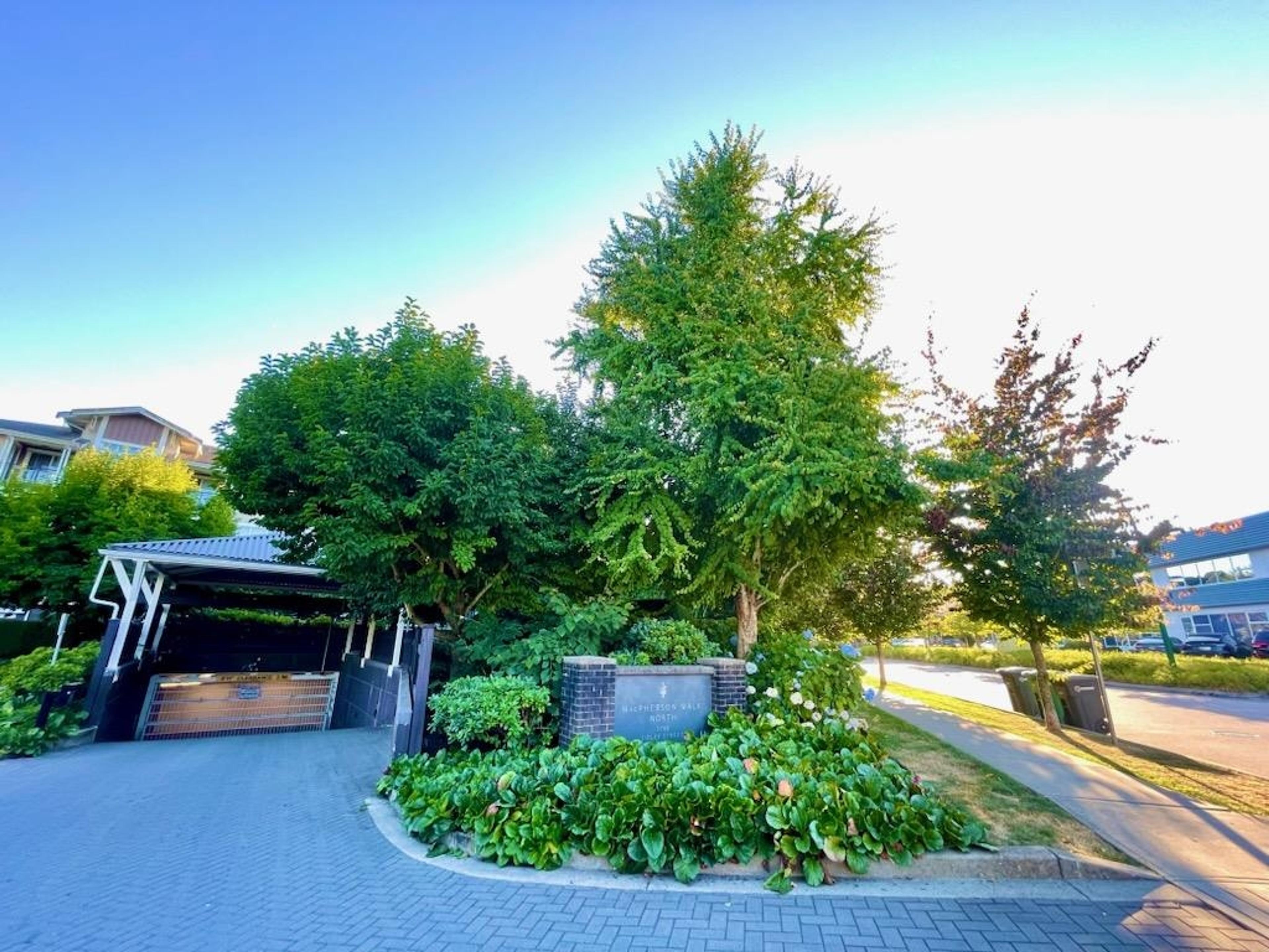 5788 Sidley Street, Burnaby - Exteriors - Photo 1