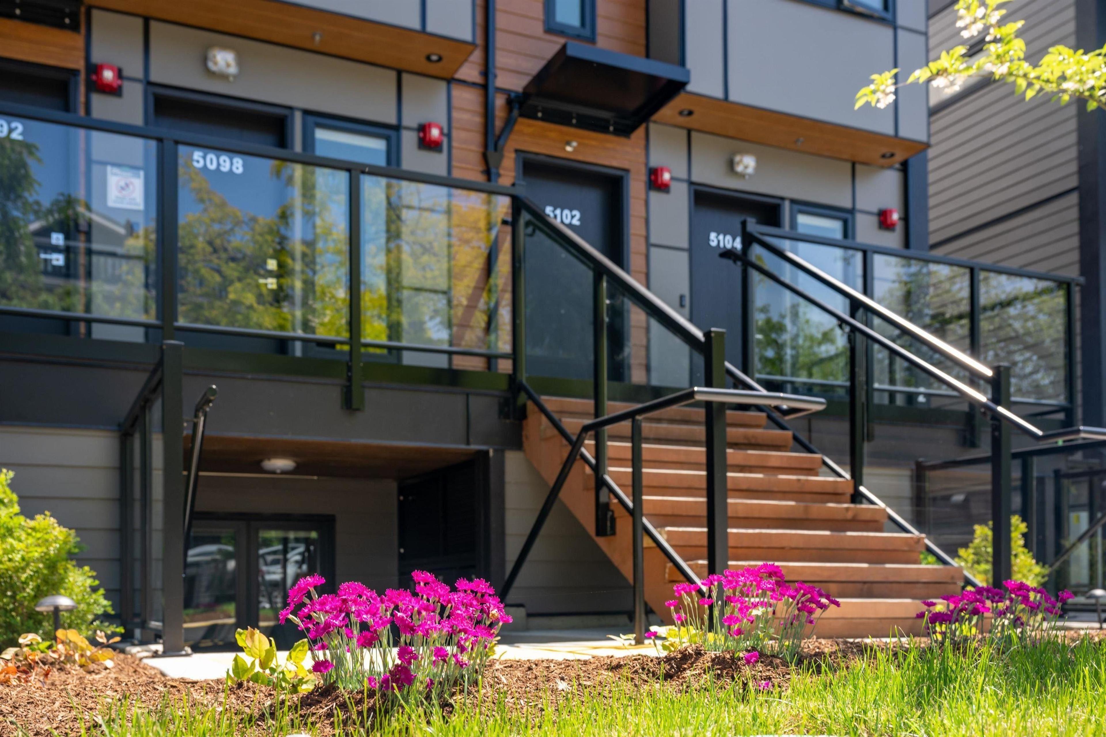 5102 Chambers Street, Vancouver - Exteriors - Full Complex View - Photo 5